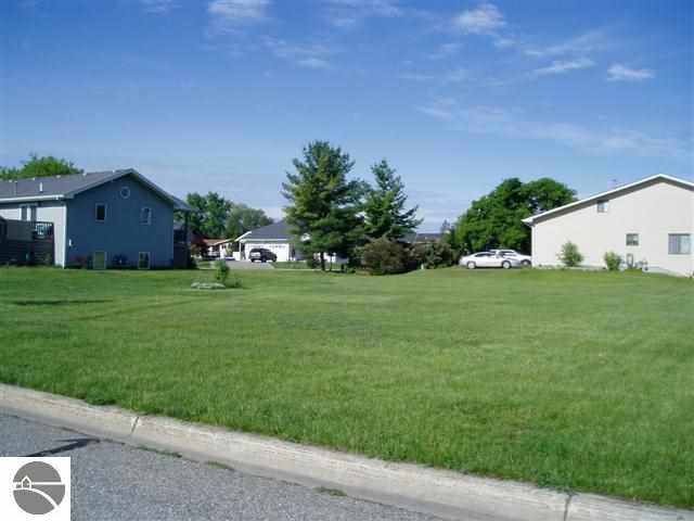 6 Patrick Court, Mount Pleasant, MI, 48858