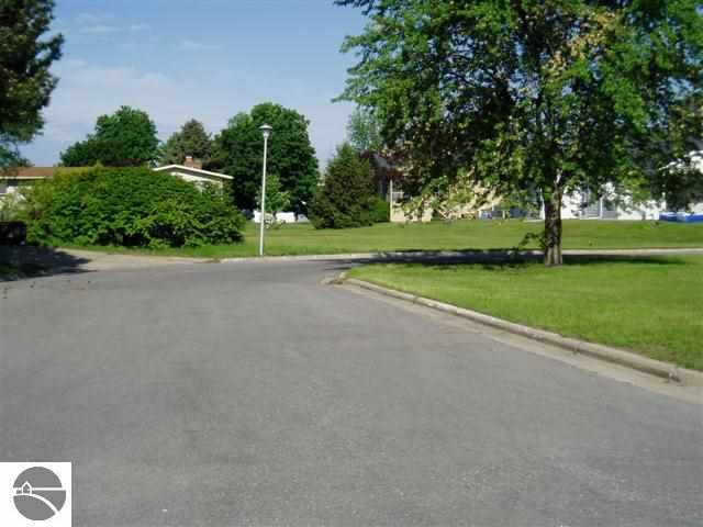 6 Patrick Court, Mount Pleasant, MI, 48858