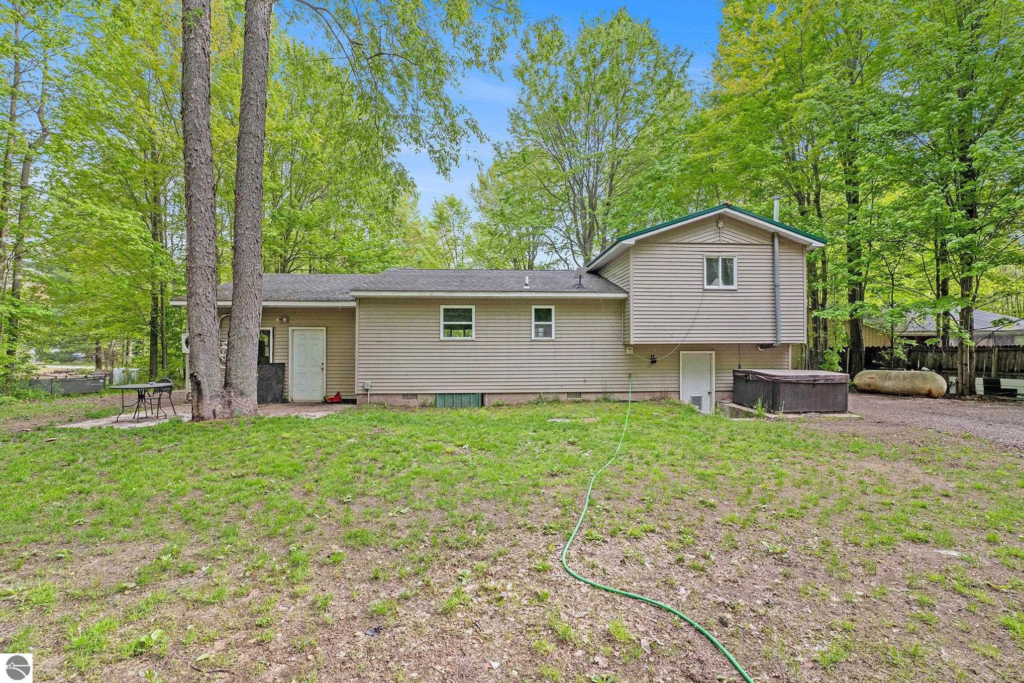 4891 Fell Drive, Marion, MI 49665 — Photo 3