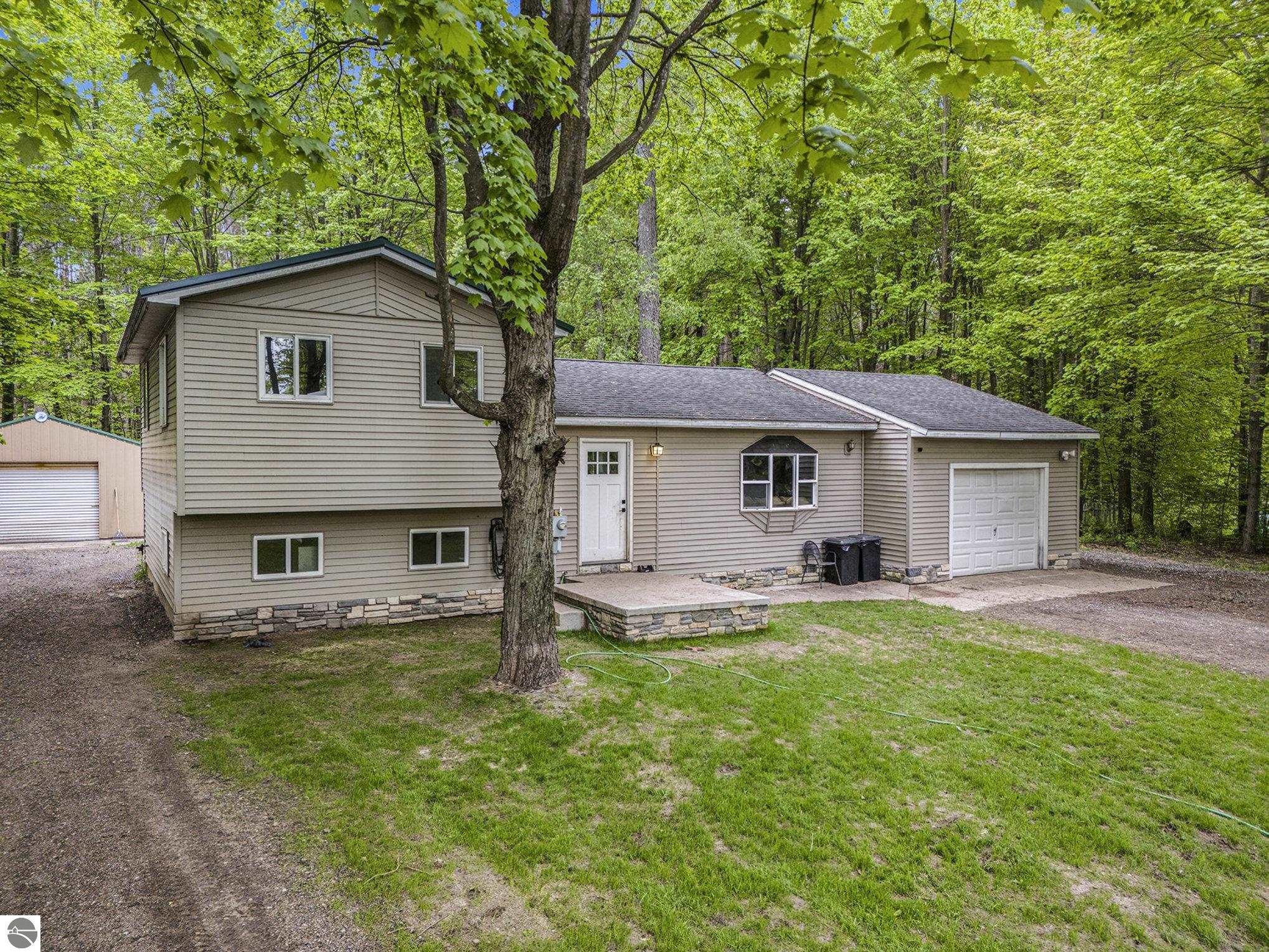 4891 Fell Drive, Marion, MI 49665 — Photo 34