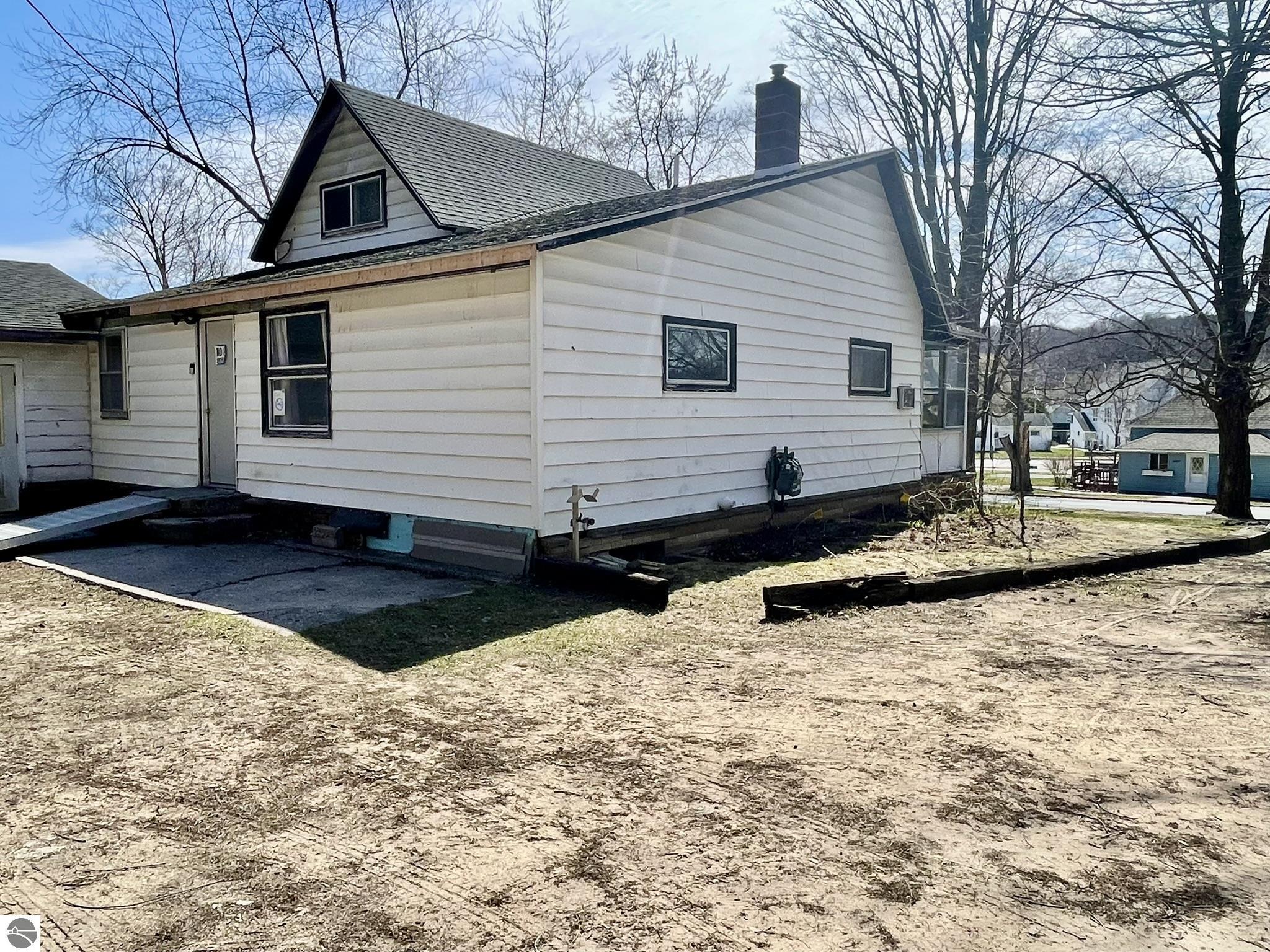 10978 Platte Street, Honor, MI 49640 — Photo 29