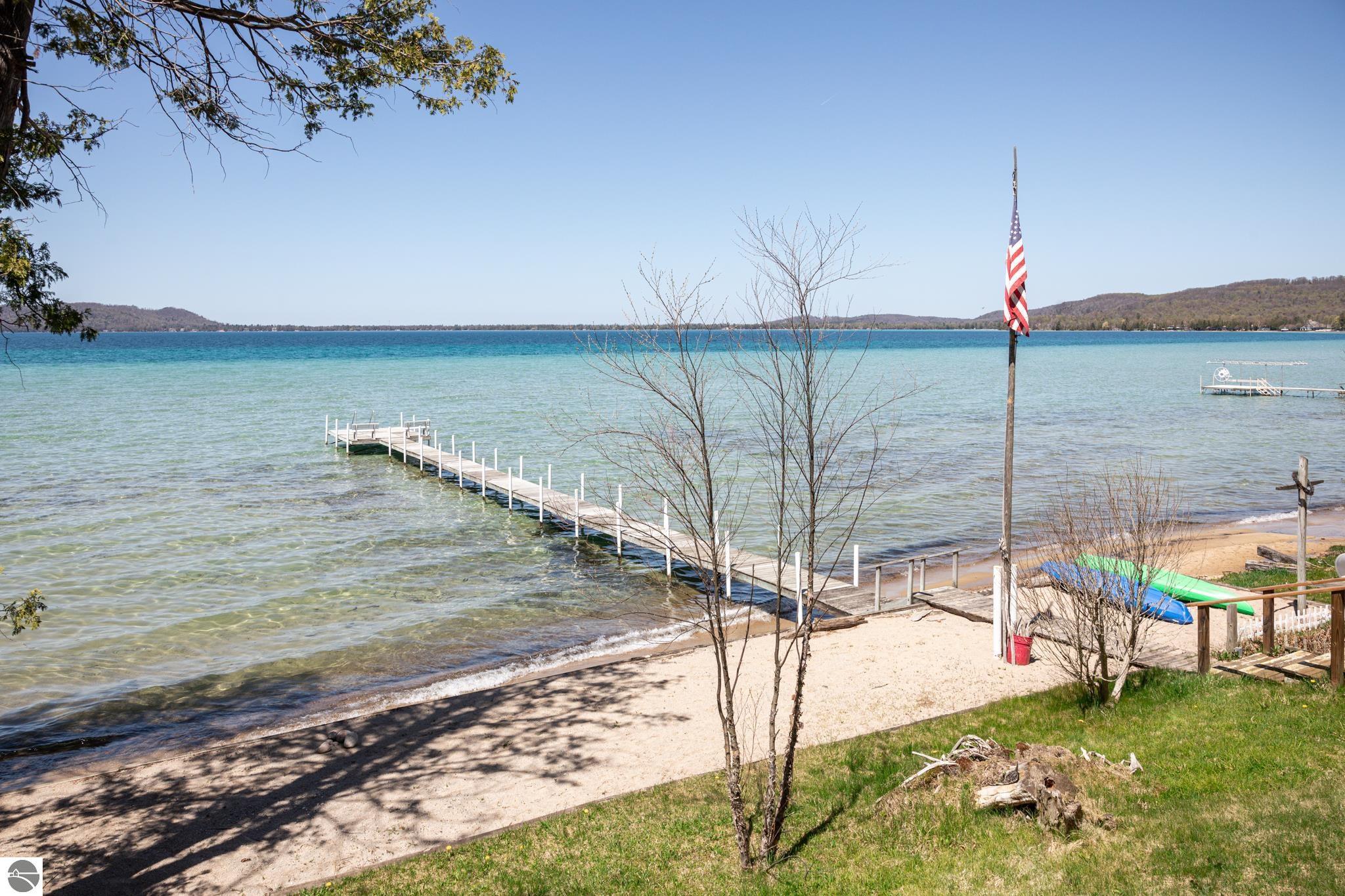 8432 S Dunns Farm Road, Maple City, MI 49664 — Photo 2
