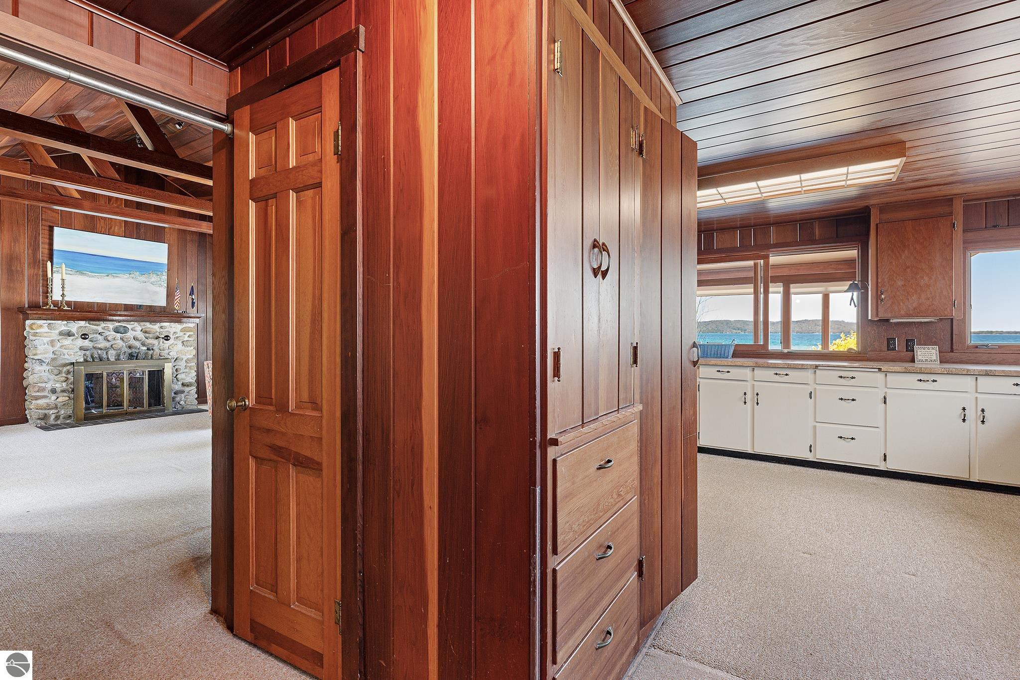 8432 S Dunns Farm Road, Maple City, MI 49664 — Photo 50