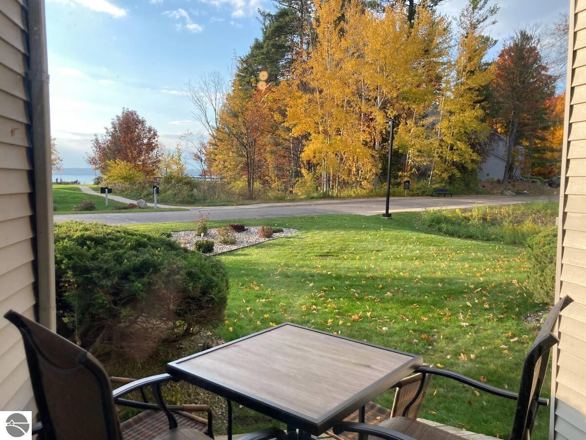 5605 E Creeks Crossing, Williamsburg, MI 49690 — Photo 17