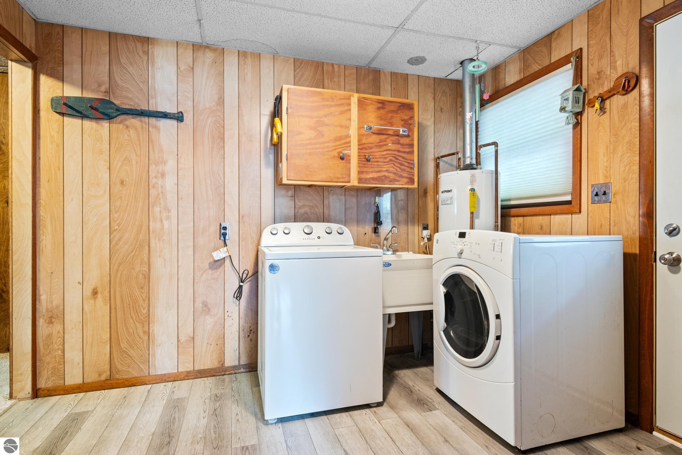 4446 E Shore Drive NE, Kalkaska, MI 49646 — Photo 9