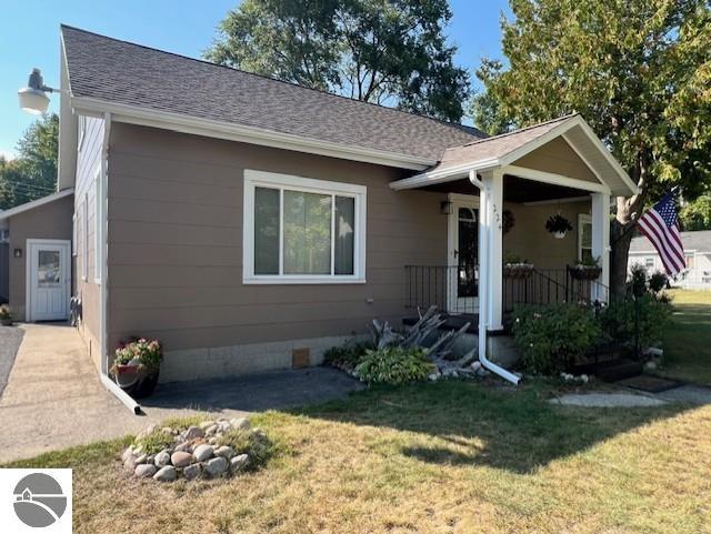 224 Fourth Avenue, Tawas City, MI 48763 — Photo 4