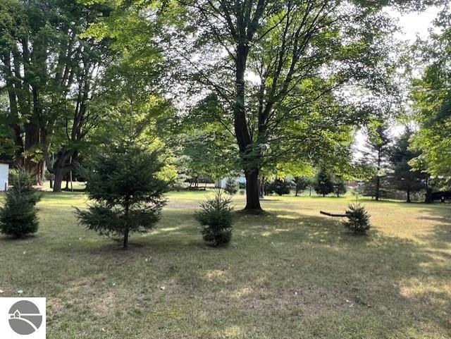 407 Twelfth Avenue, Tawas City, MI 48763 — Photo 18