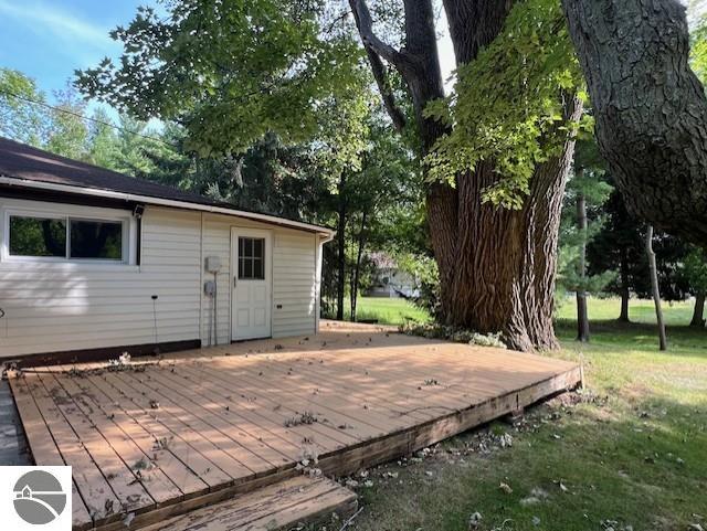 407 Twelfth Avenue, Tawas City, MI 48763 — Photo 8
