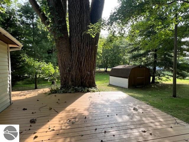 407 Twelfth Avenue, Tawas City, MI 48763 — Photo 9
