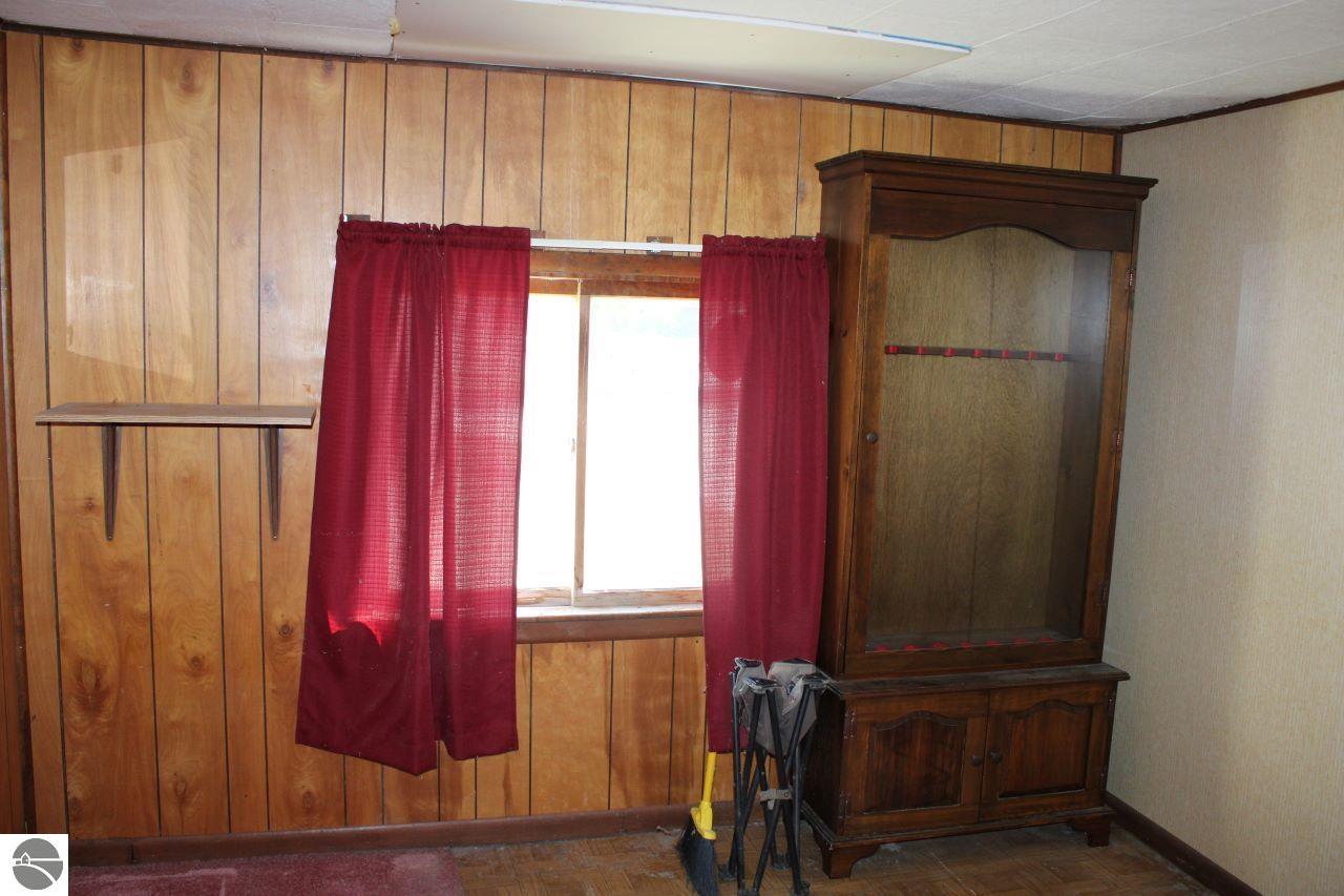 316 S Coral Street, Kalkaska, MI 49646 — Photo 18