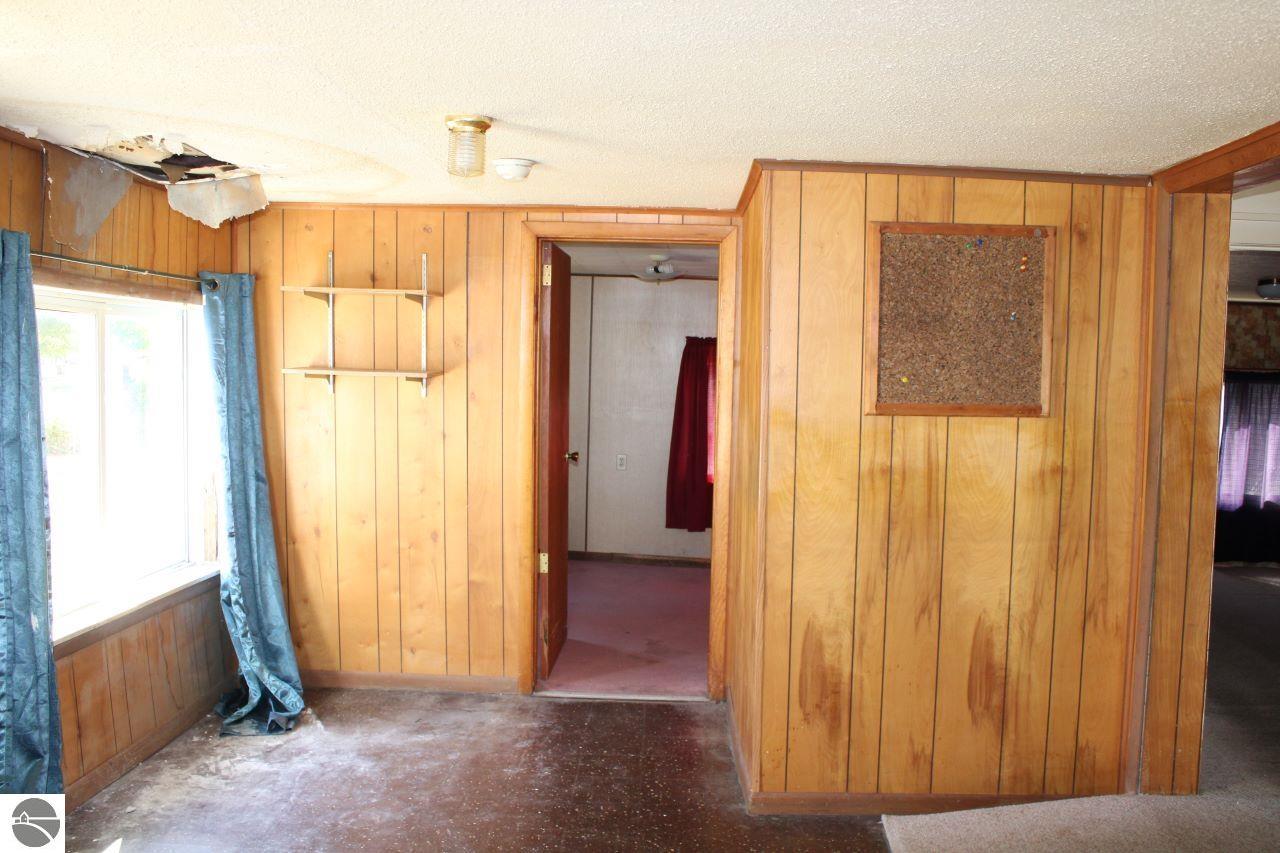 316 S Coral Street, Kalkaska, MI 49646 — Photo 20