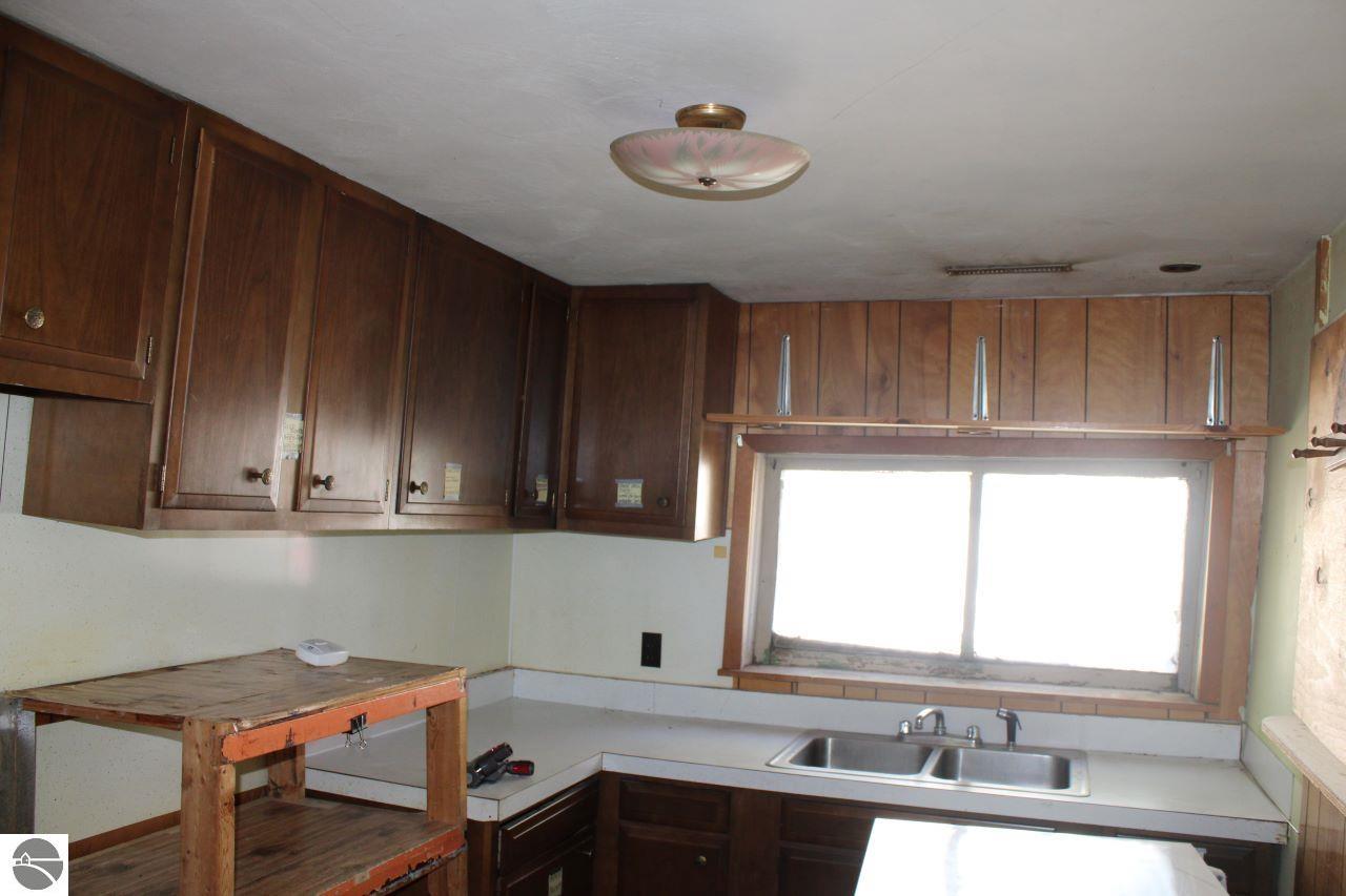 316 S Coral Street, Kalkaska, MI 49646 — Photo 22