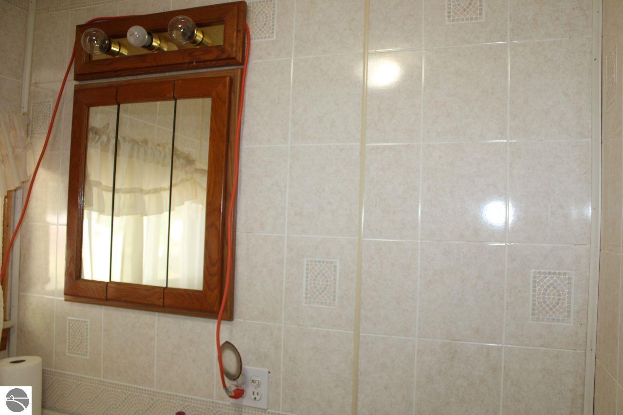 316 S Coral Street, Kalkaska, MI 49646 — Photo 33