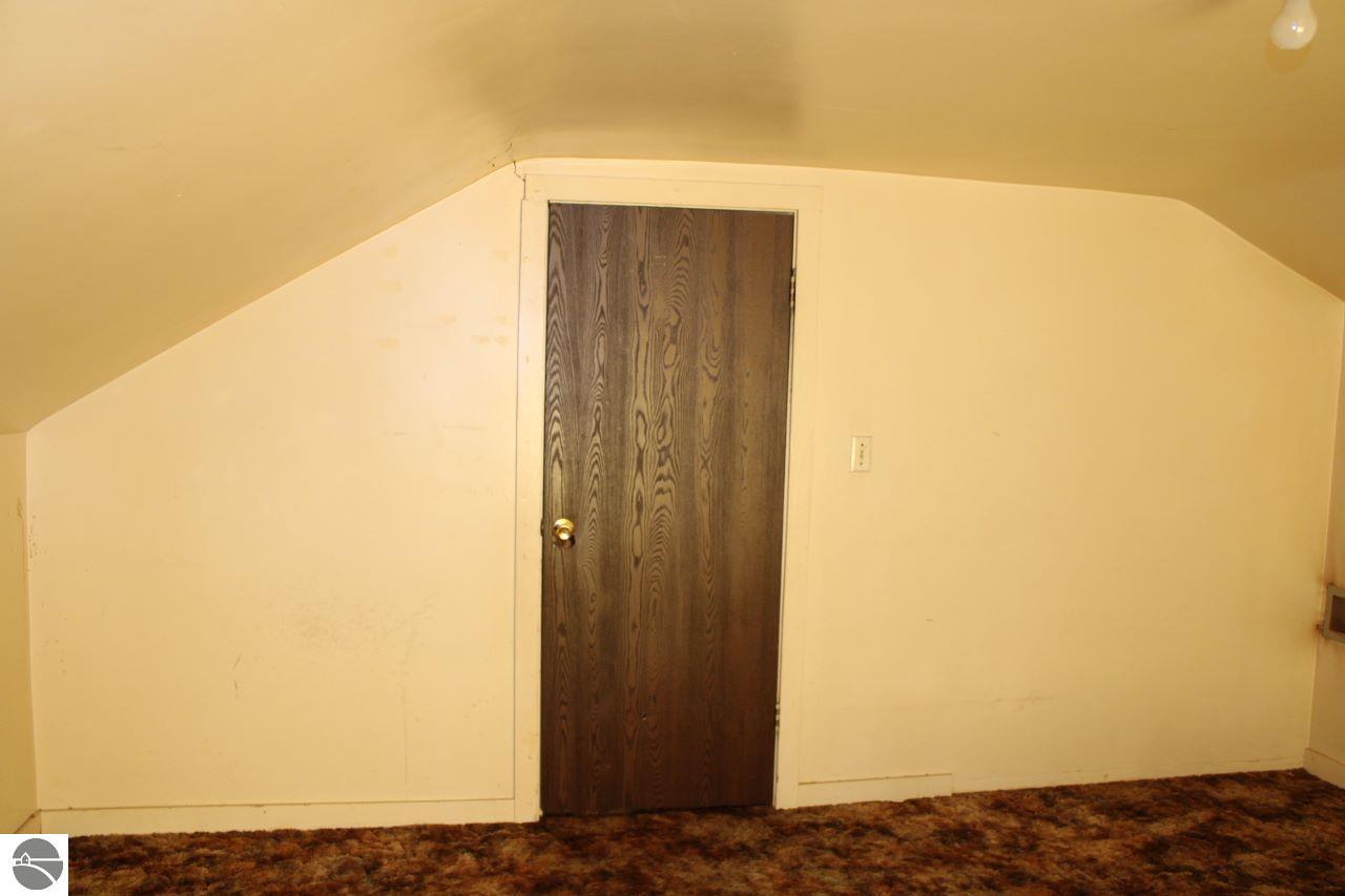 316 S Coral Street, Kalkaska, MI 49646 — Photo 34