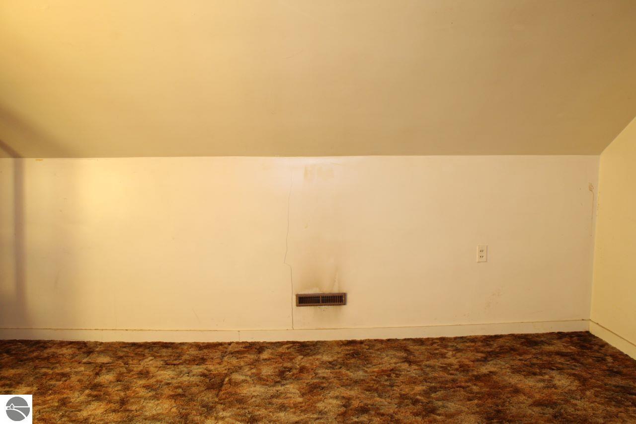 316 S Coral Street, Kalkaska, MI 49646 — Photo 38