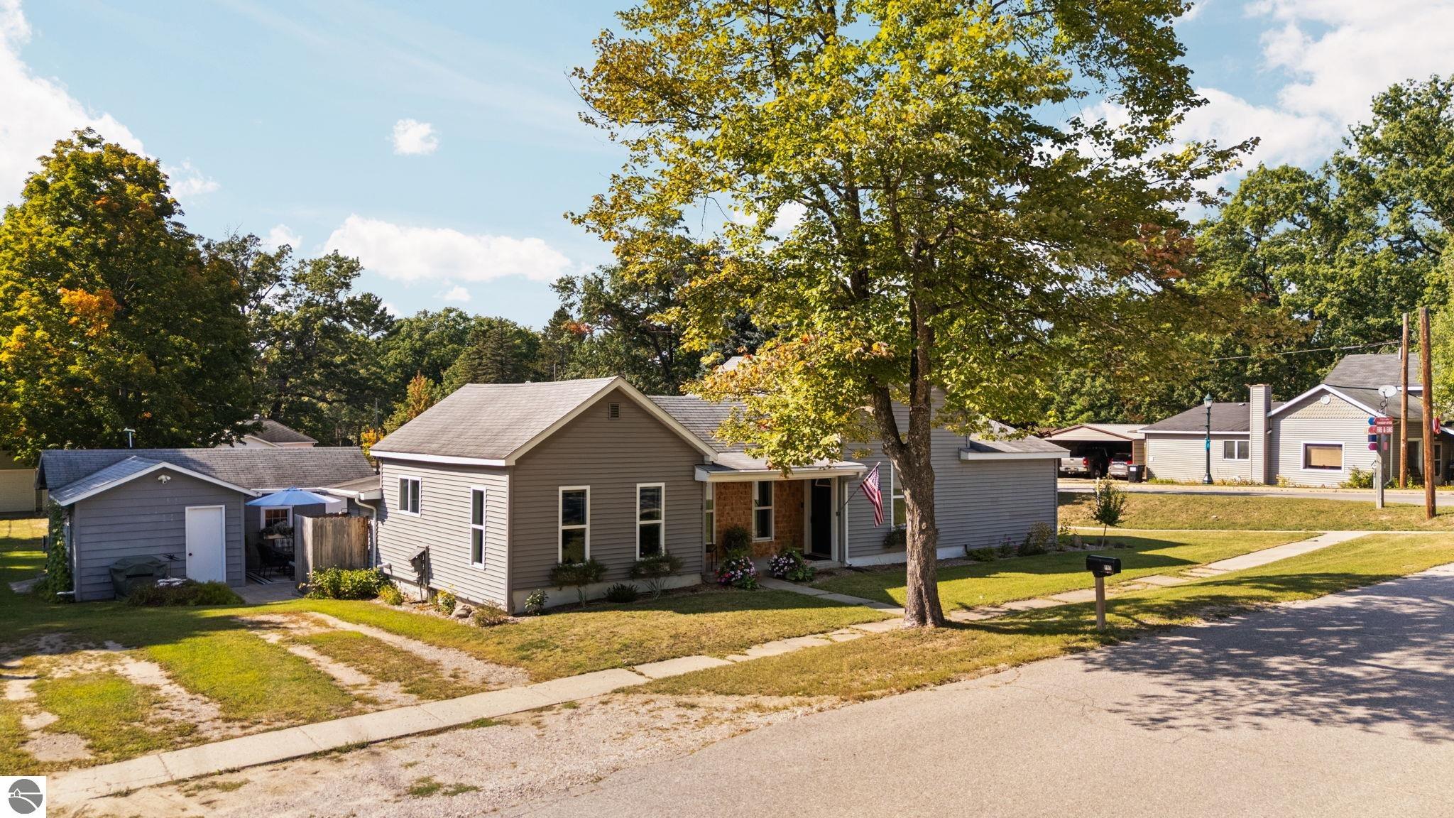 102 S Boyd Street, Fife Lake, MI 49633 — Photo 47