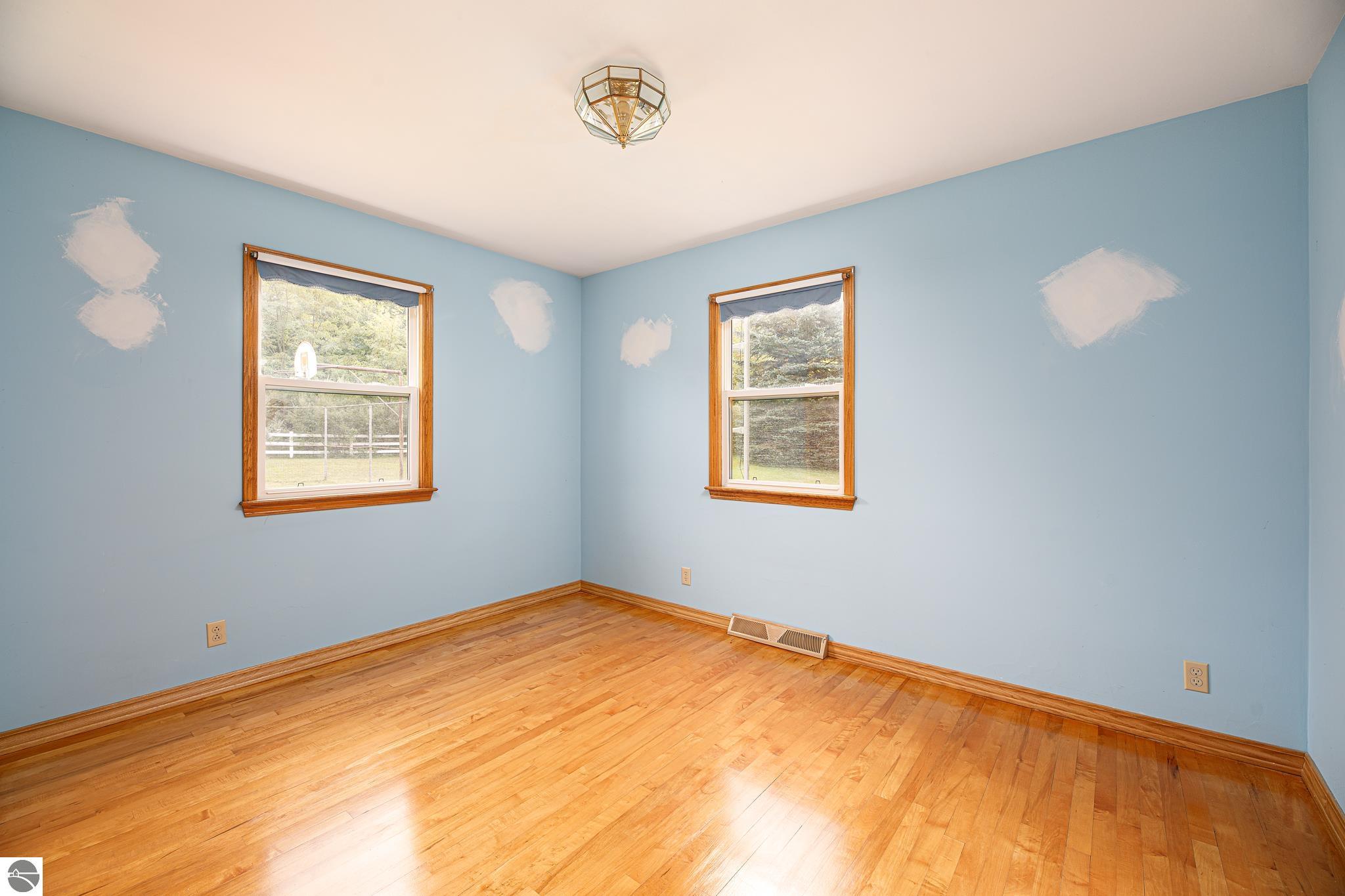 10981 S Tower Road, Maple City, MI 49664 — Photo 23