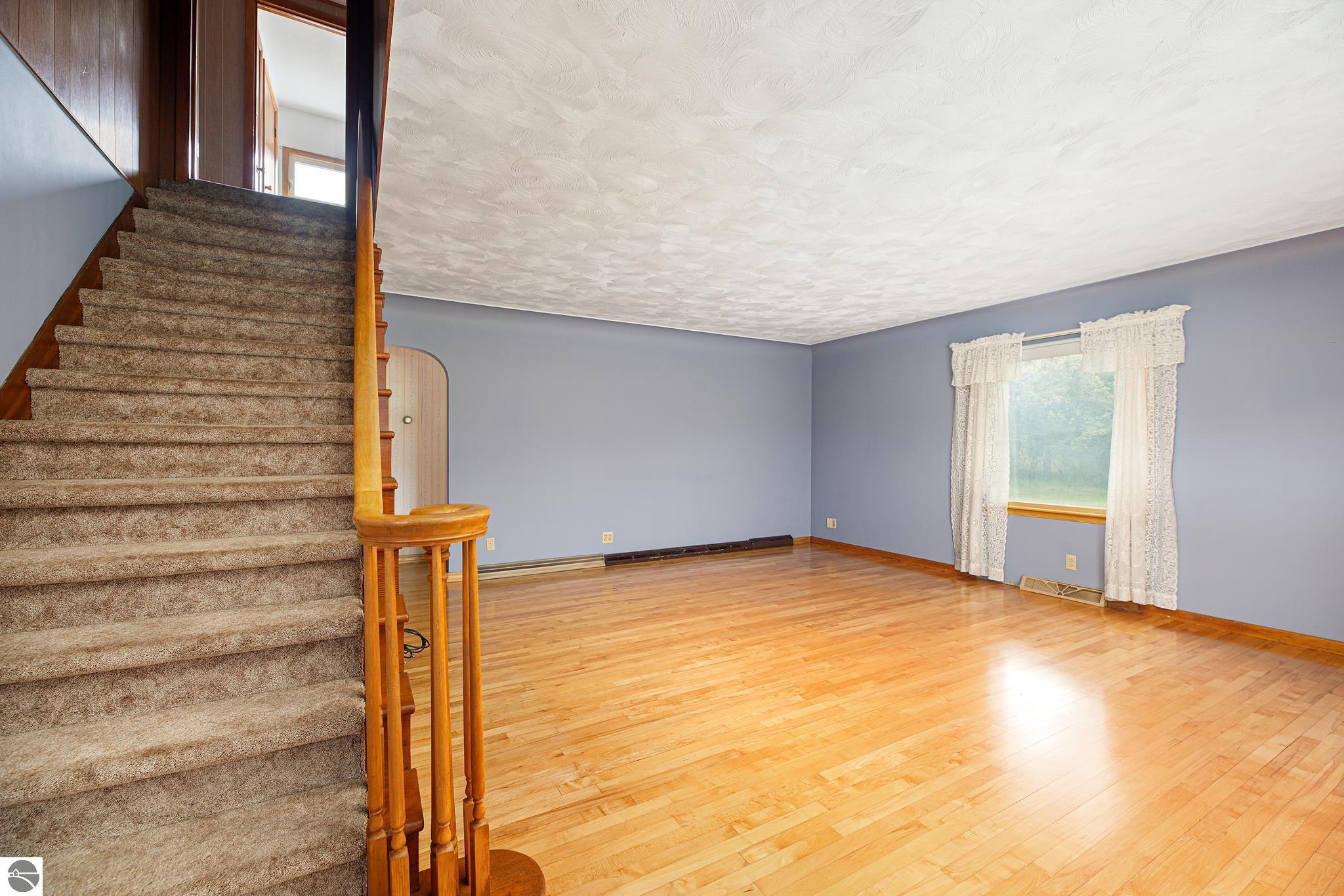 10981 S Tower Road, Maple City, MI 49664 — Photo 29