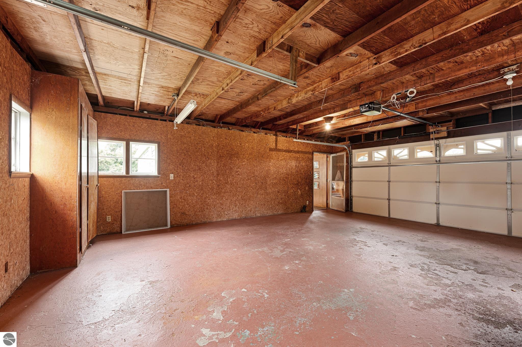 10981 S Tower Road, Maple City, MI 49664 — Photo 39