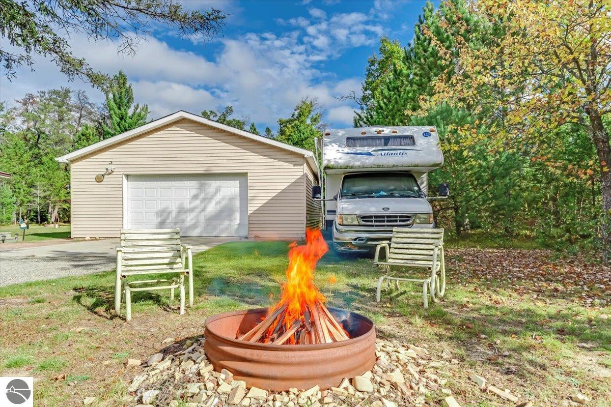 6548 Belfry Trail, Hale, MI 48739 — Photo 6