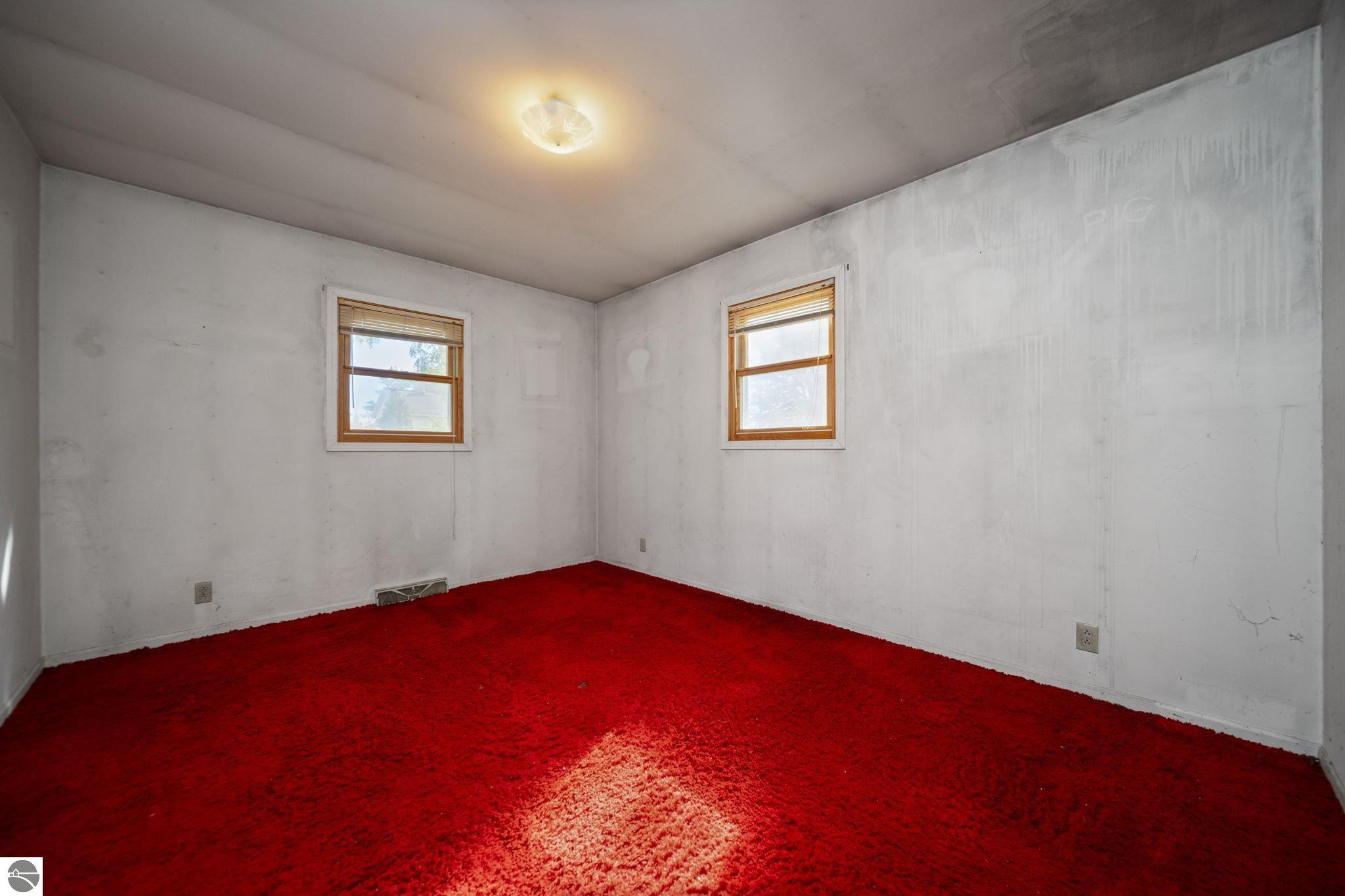 966 Frankfort Avenue, Elberta, MI 49628 — Photo 14