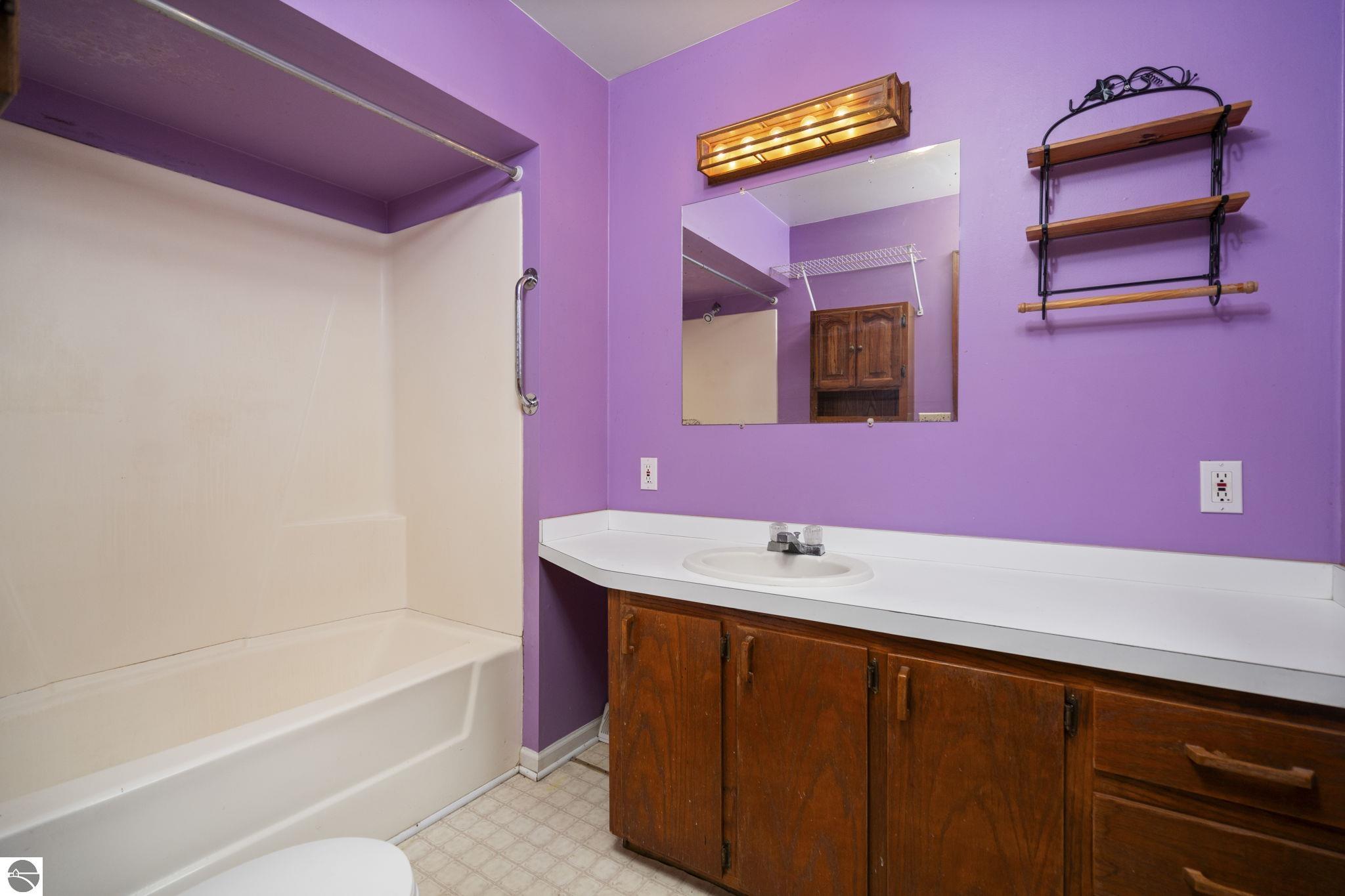 966 Frankfort Avenue, Elberta, MI 49628 — Photo 18