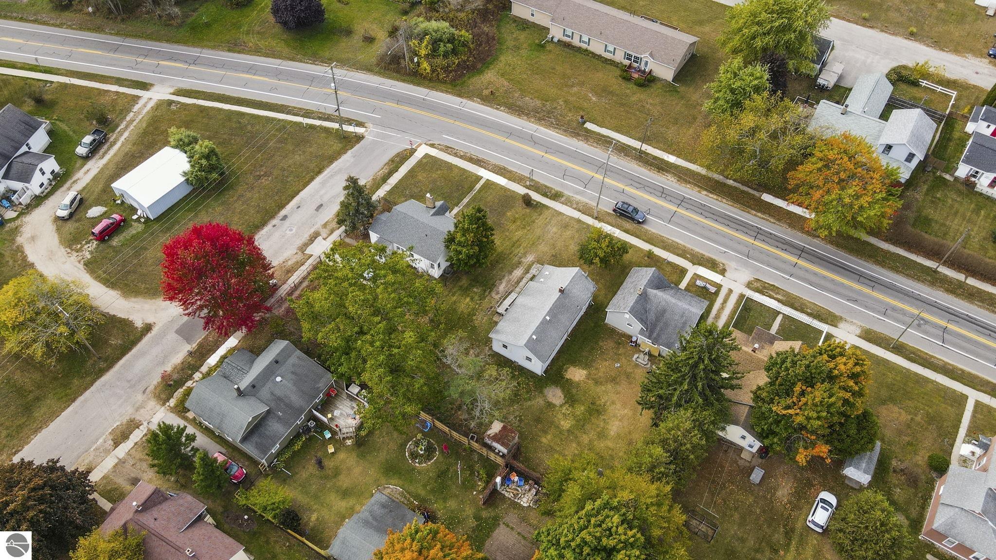 966 Frankfort Avenue, Elberta, MI 49628 — Photo 34