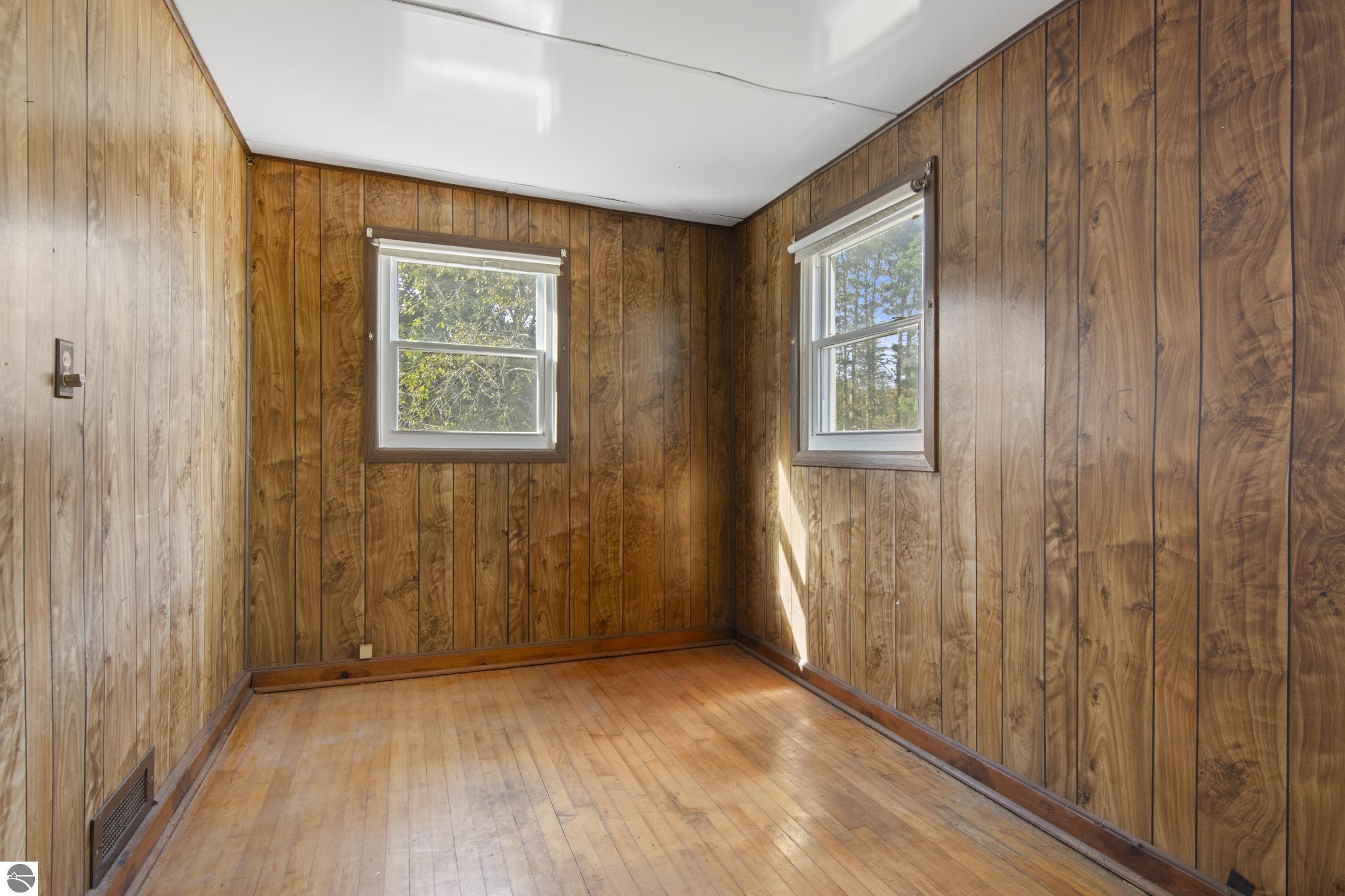10562 Summit City Road, Kingsley, MI 49649 — Photo 25