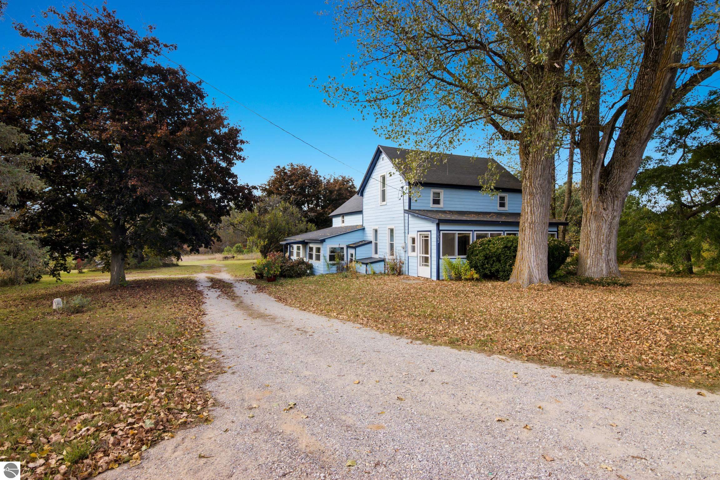 10562 Summit City Road, Kingsley, MI 49649 — Photo 4