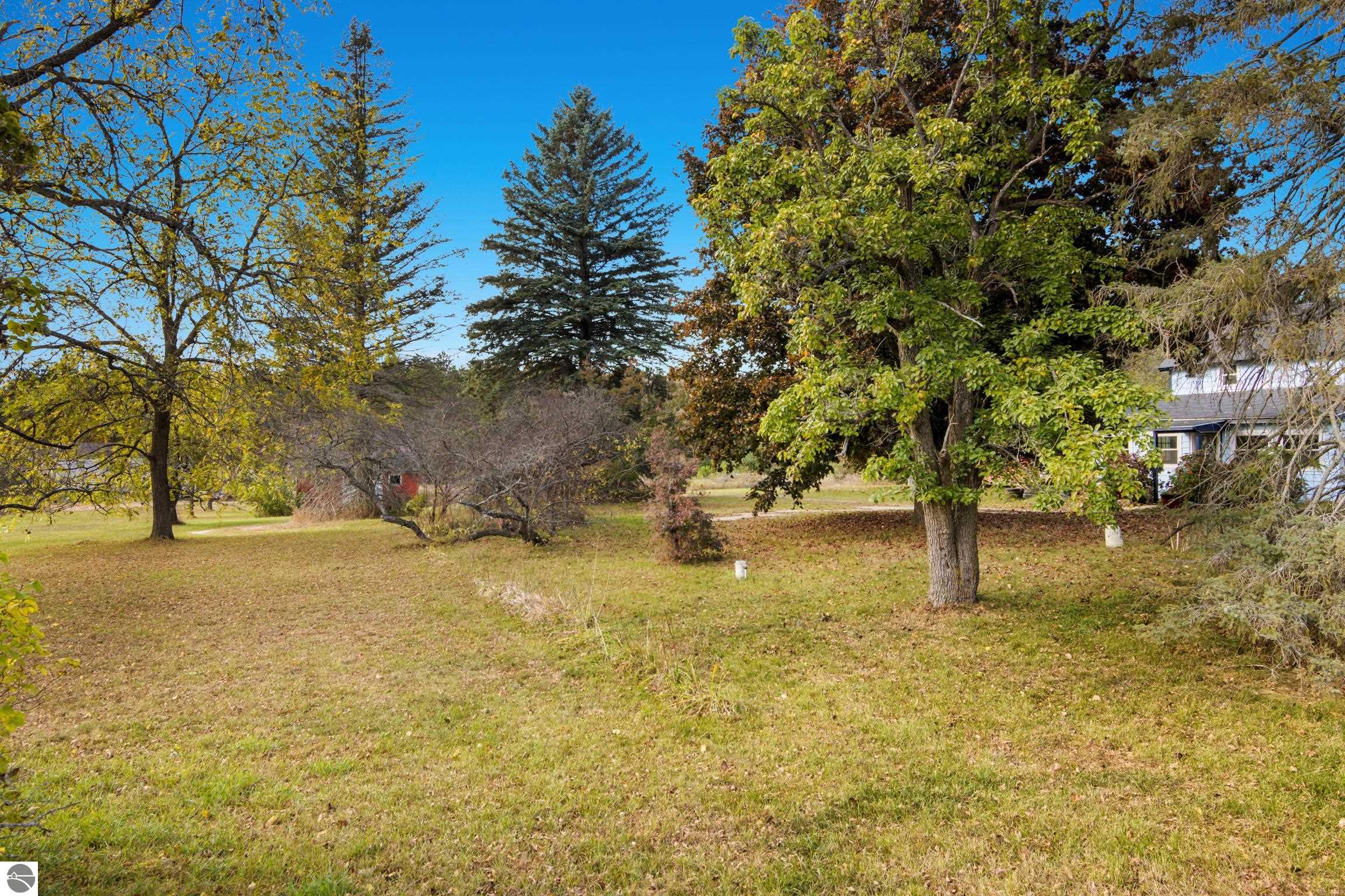 10562 Summit City Road, Kingsley, MI 49649 — Photo 53