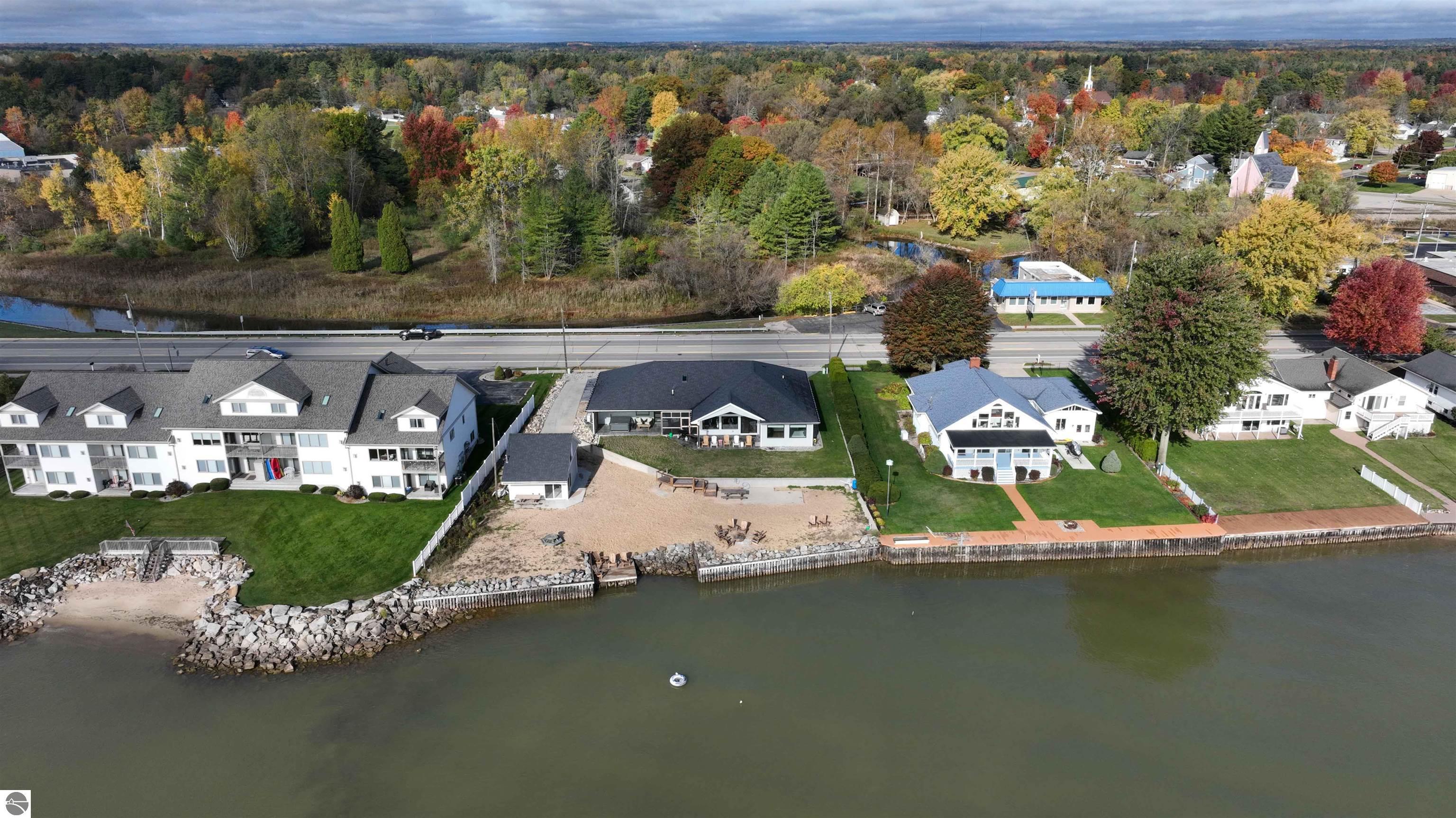 629 W Lake Street, Tawas City, MI 48763 — Photo 11