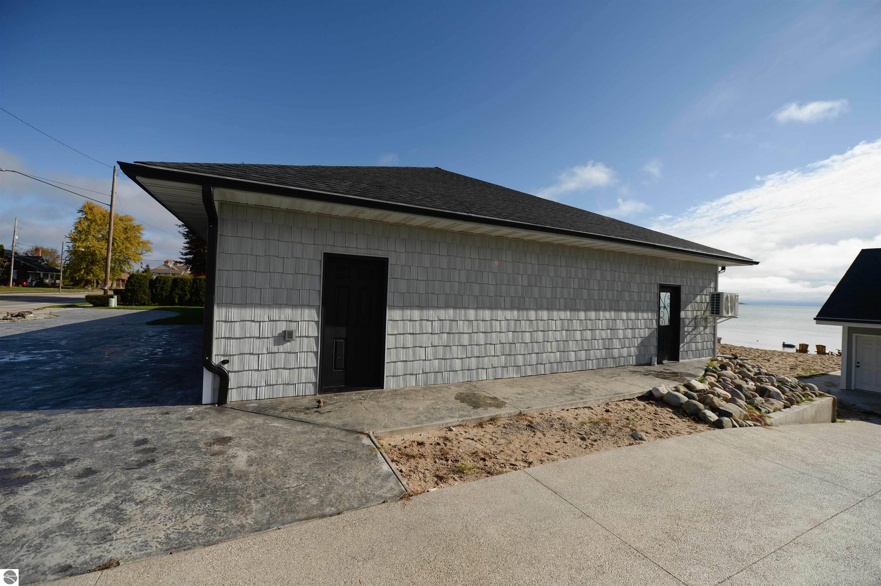629 W Lake Street, Tawas City, MI 48763 — Photo 13