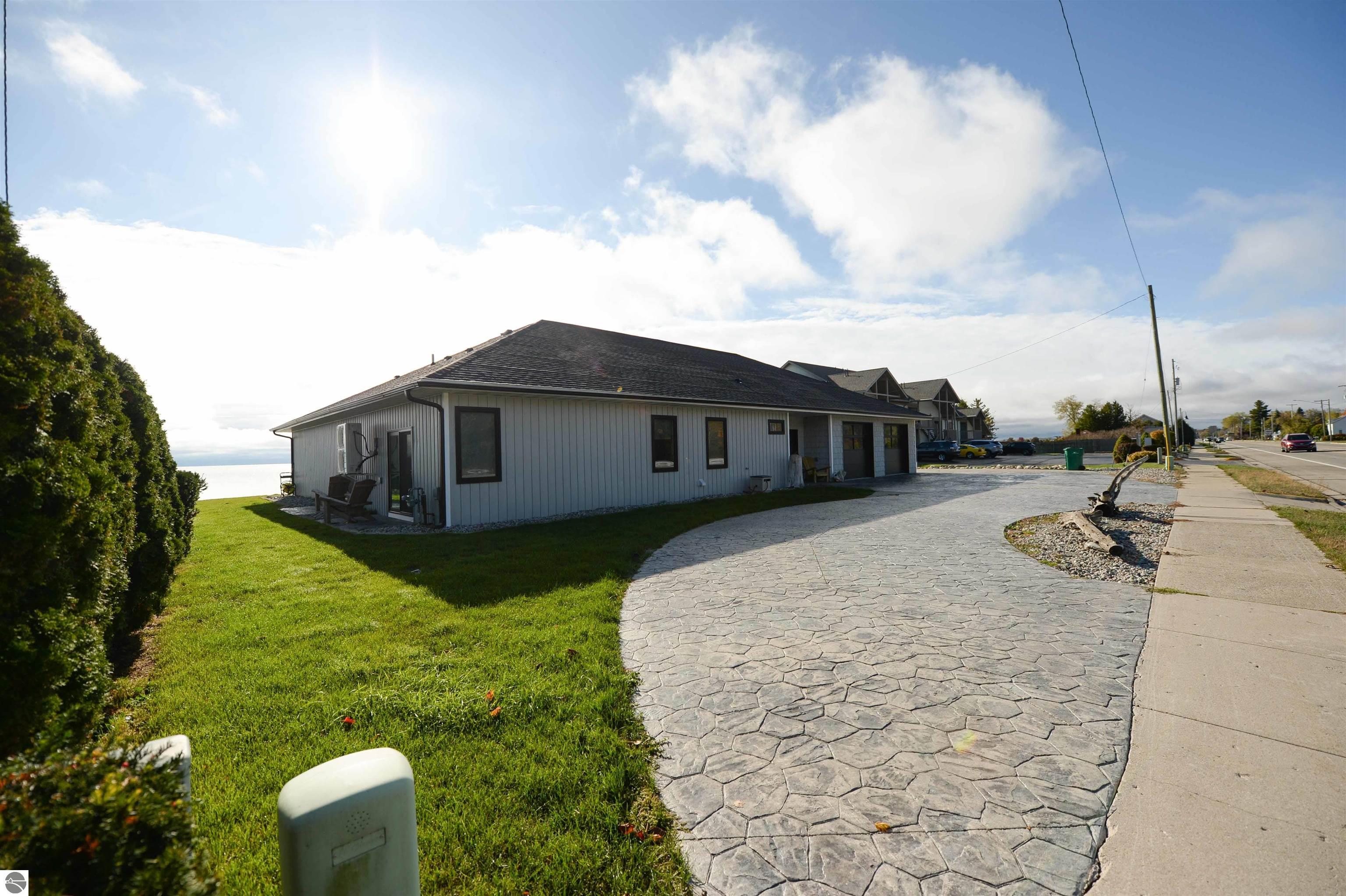 629 W Lake Street, Tawas City, MI 48763 — Photo 16