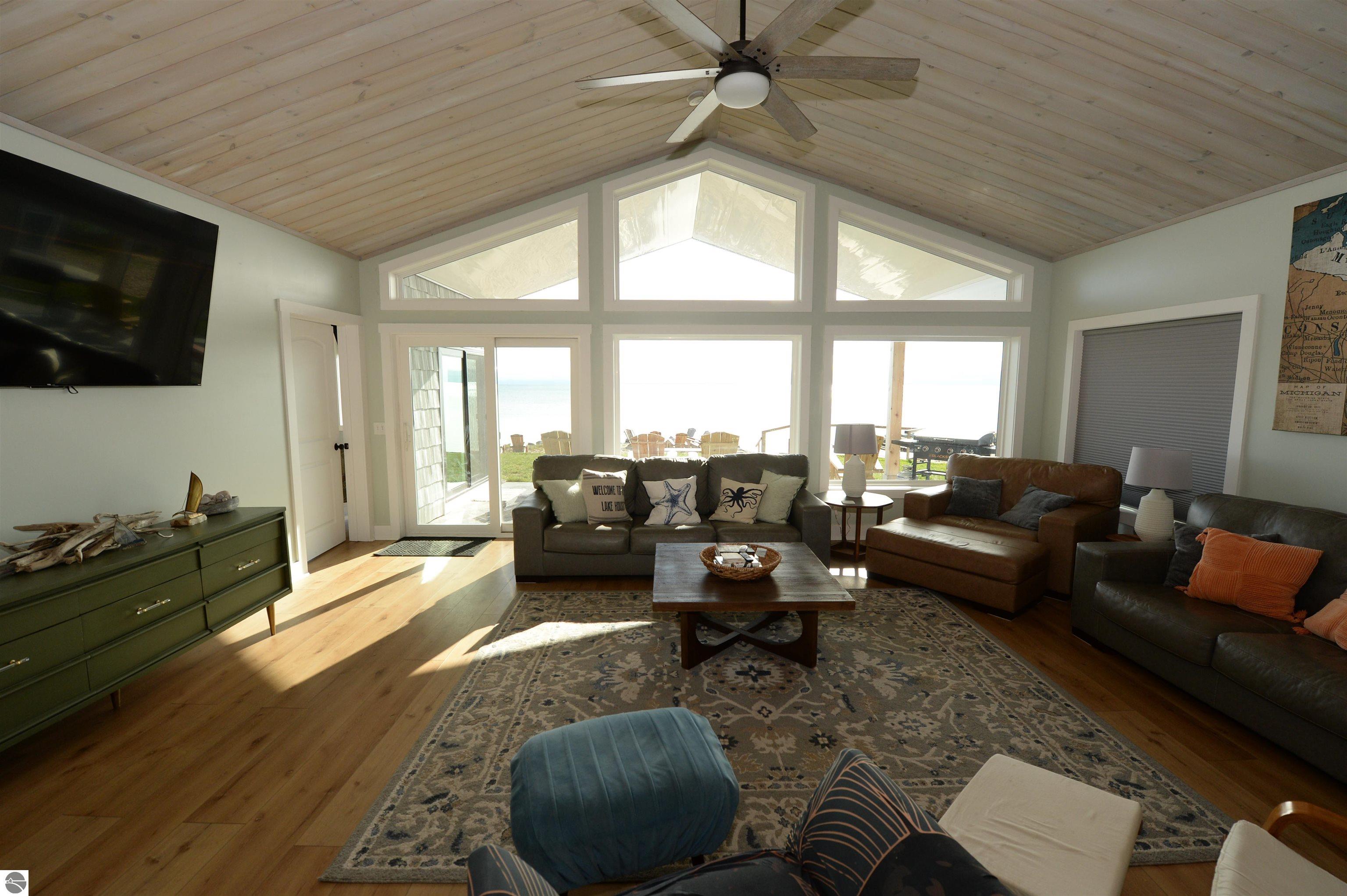 629 W Lake Street, Tawas City, MI 48763 — Photo 48