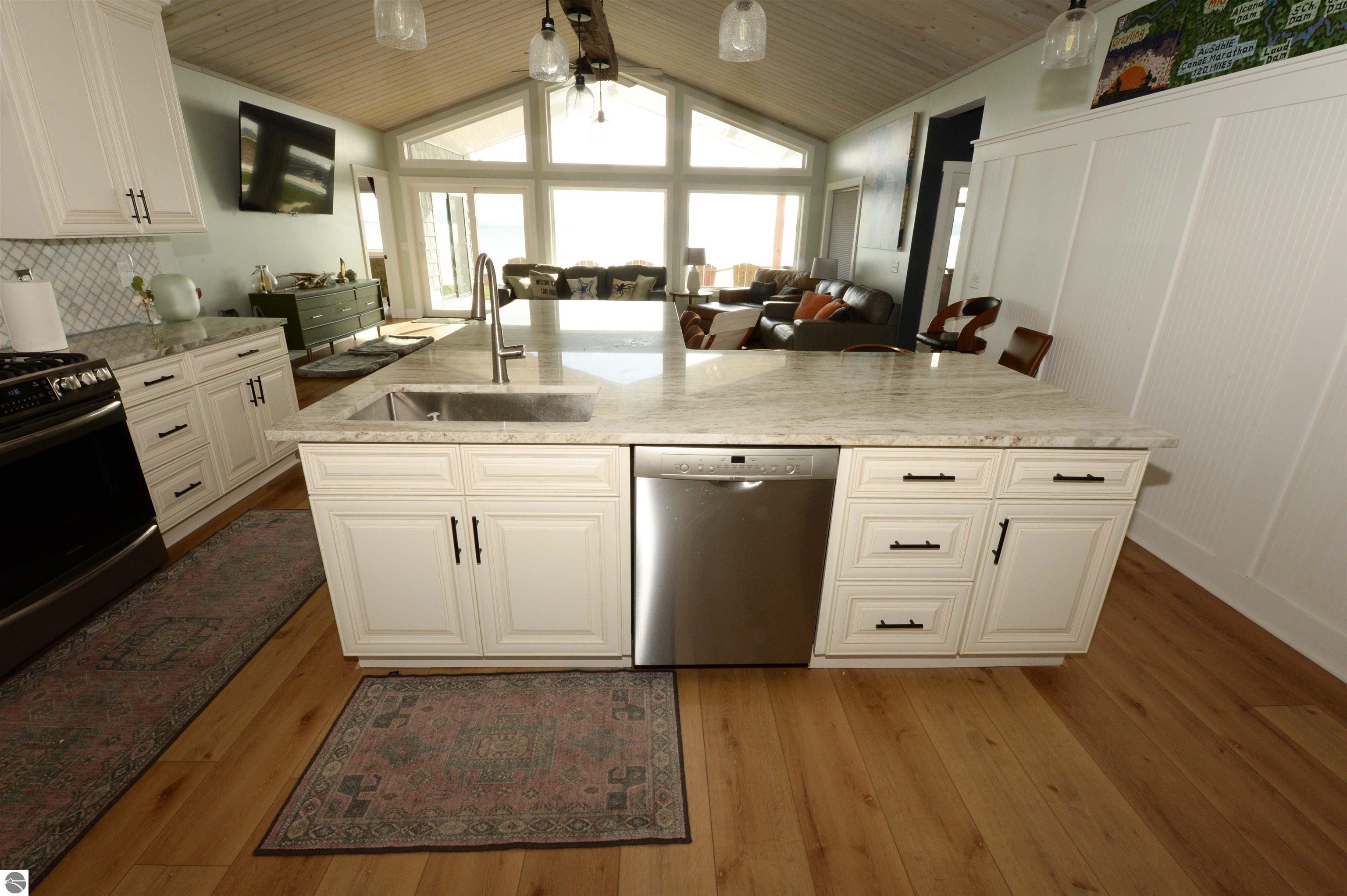 629 W Lake Street, Tawas City, MI 48763 — Photo 77