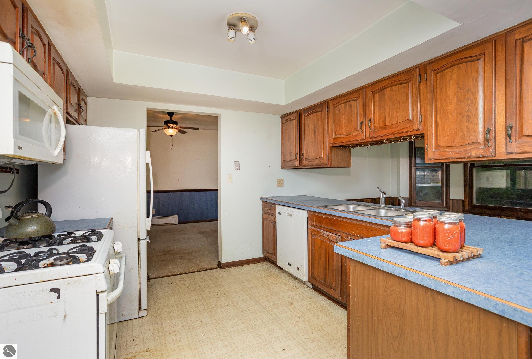 6200 Stagecoach Trail, Oscoda, MI 48750 — Photo 11