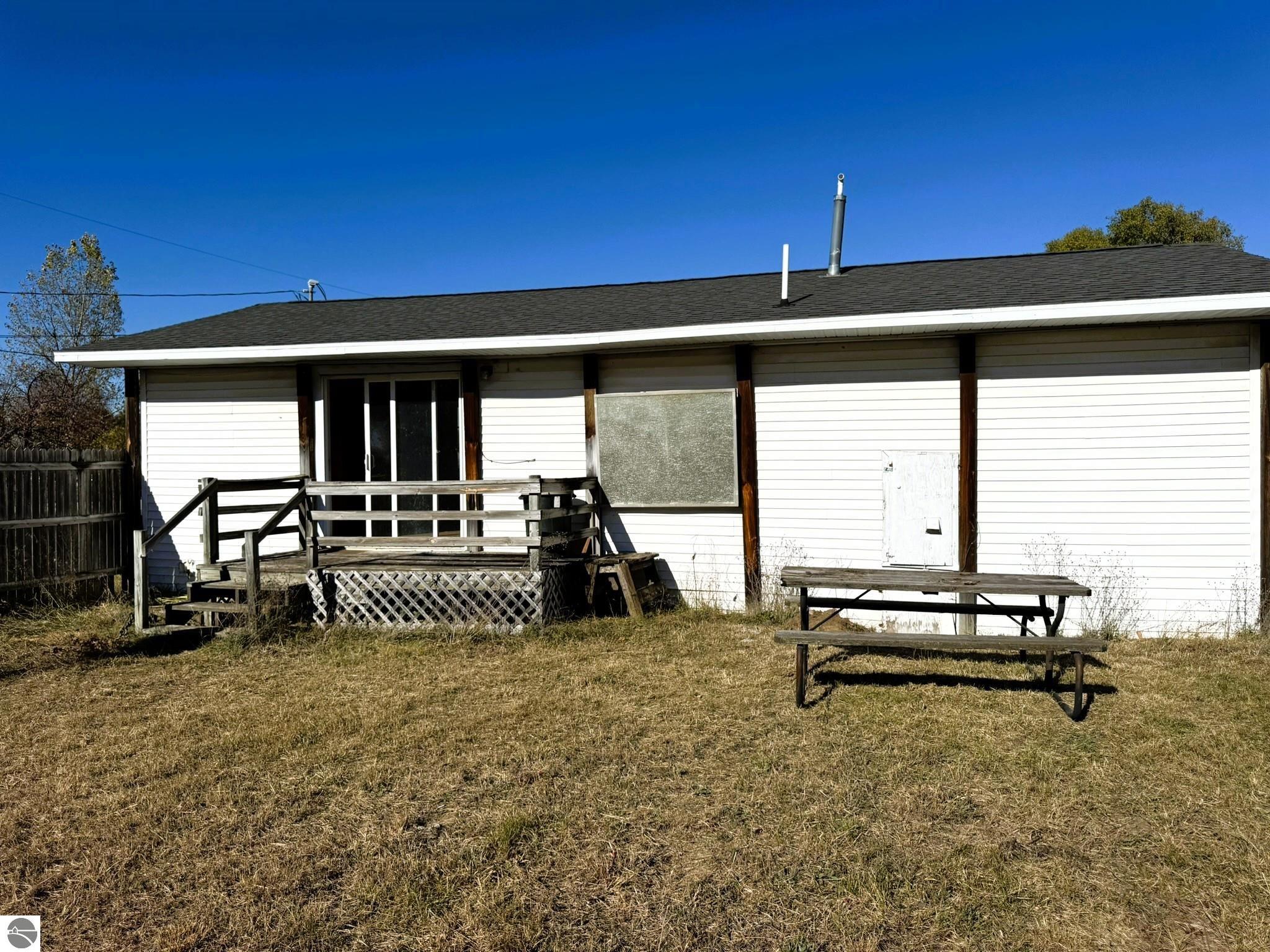 8034 Garfield Street, Rapid City, MI 49676 — Photo 18