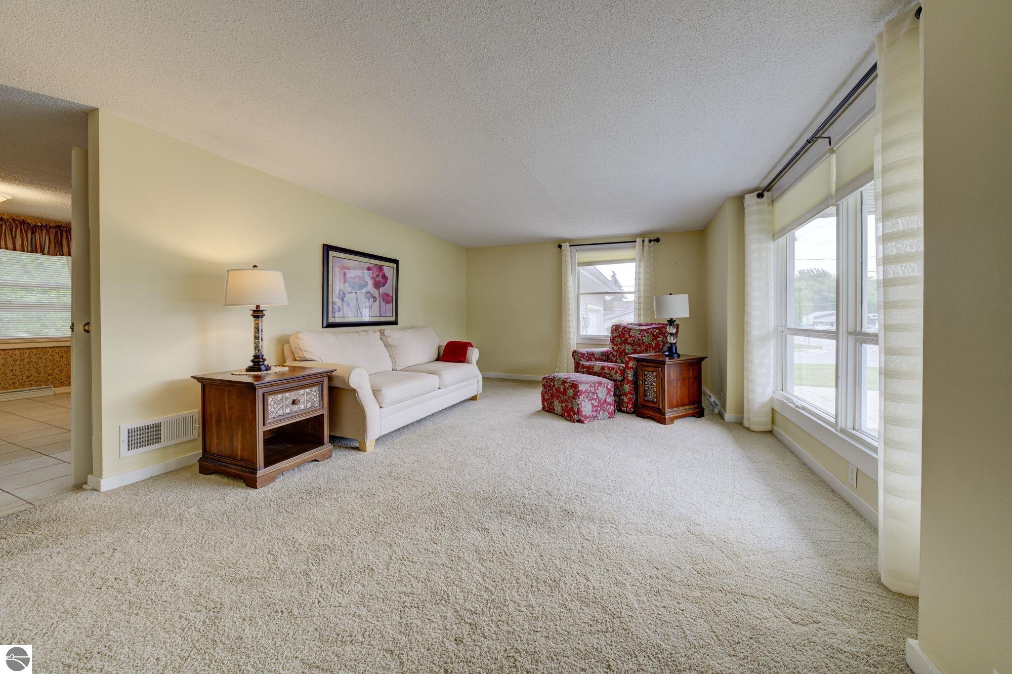 624 Fenton Street, Kingsley, MI 49649 — Photo 3