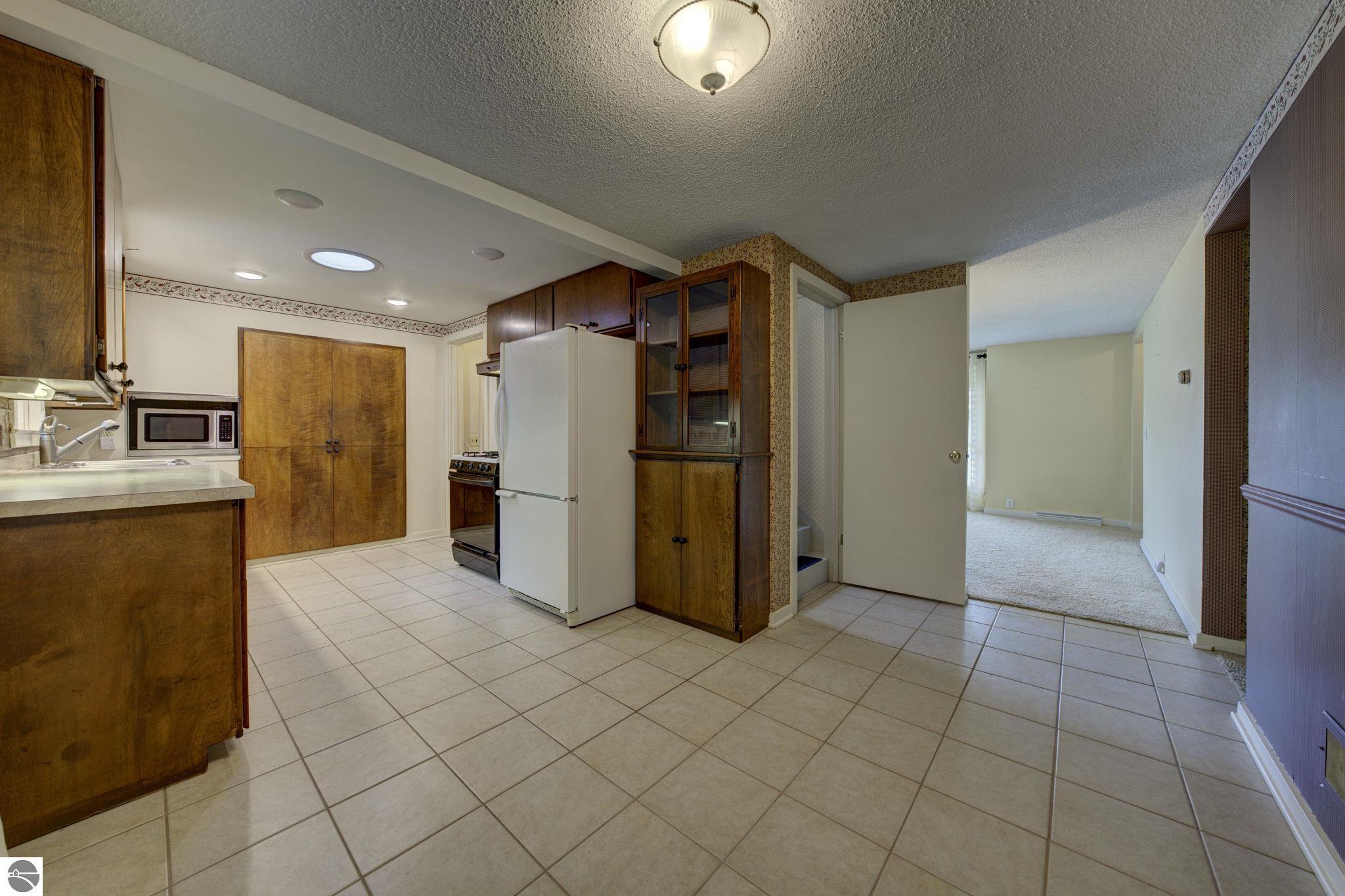 624 Fenton Street, Kingsley, MI 49649 — Photo 23