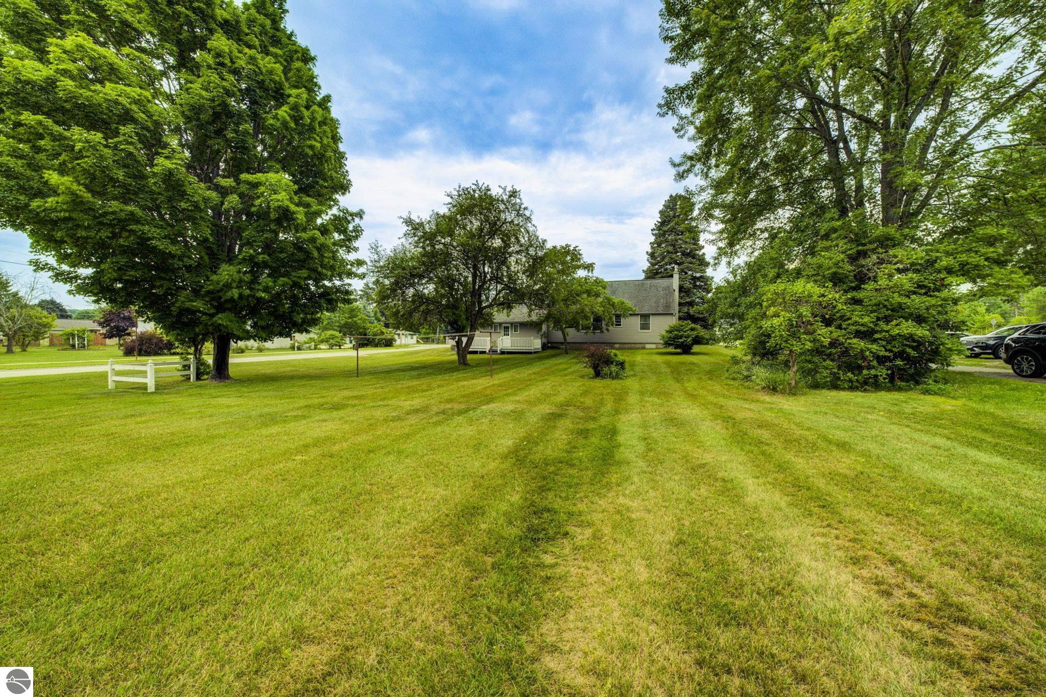 624 Fenton Street, Kingsley, MI 49649 — Photo 37
