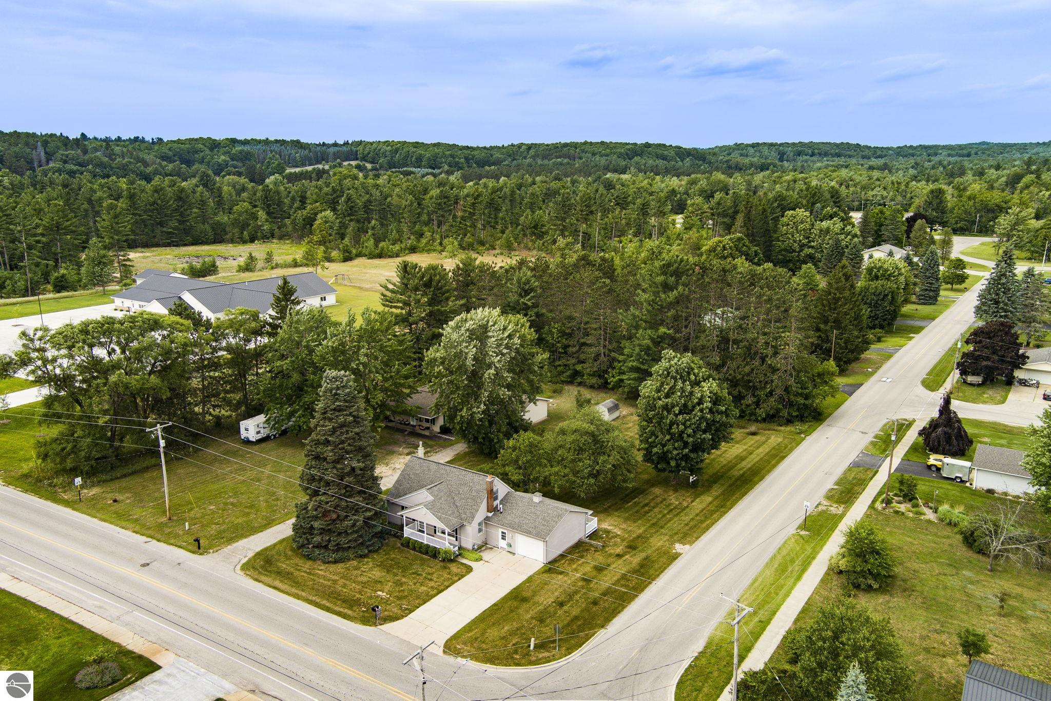 624 Fenton Street, Kingsley, MI 49649 — Photo 43
