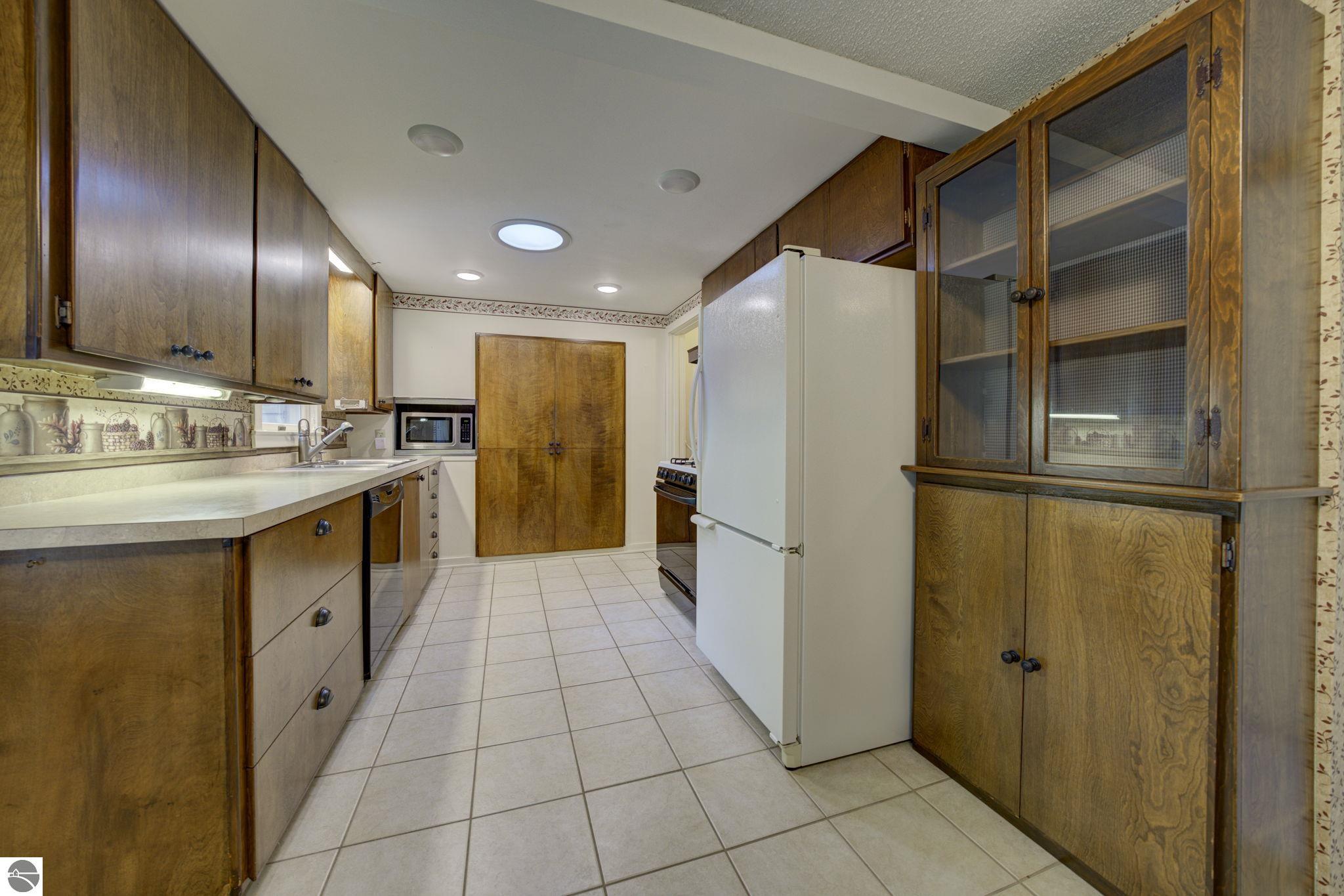 624 Fenton Street, Kingsley, MI 49649 — Photo 8