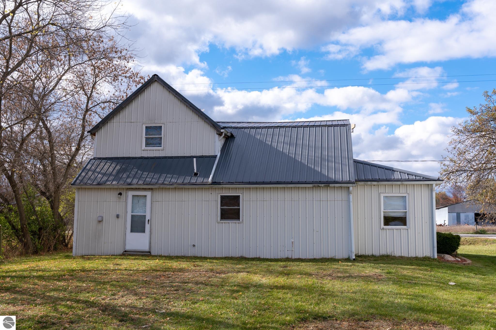 3949 Bard Road, Beaverton, MI 48612 — Photo 6