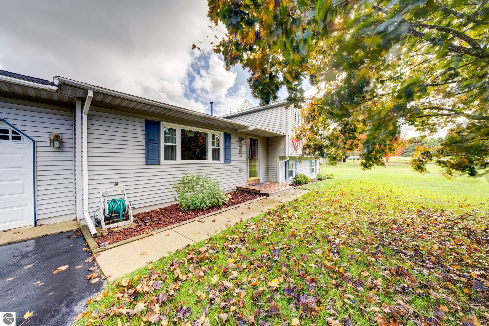 12199 S Lincoln Hollow, Cedar, MI 49621 — Photo 4