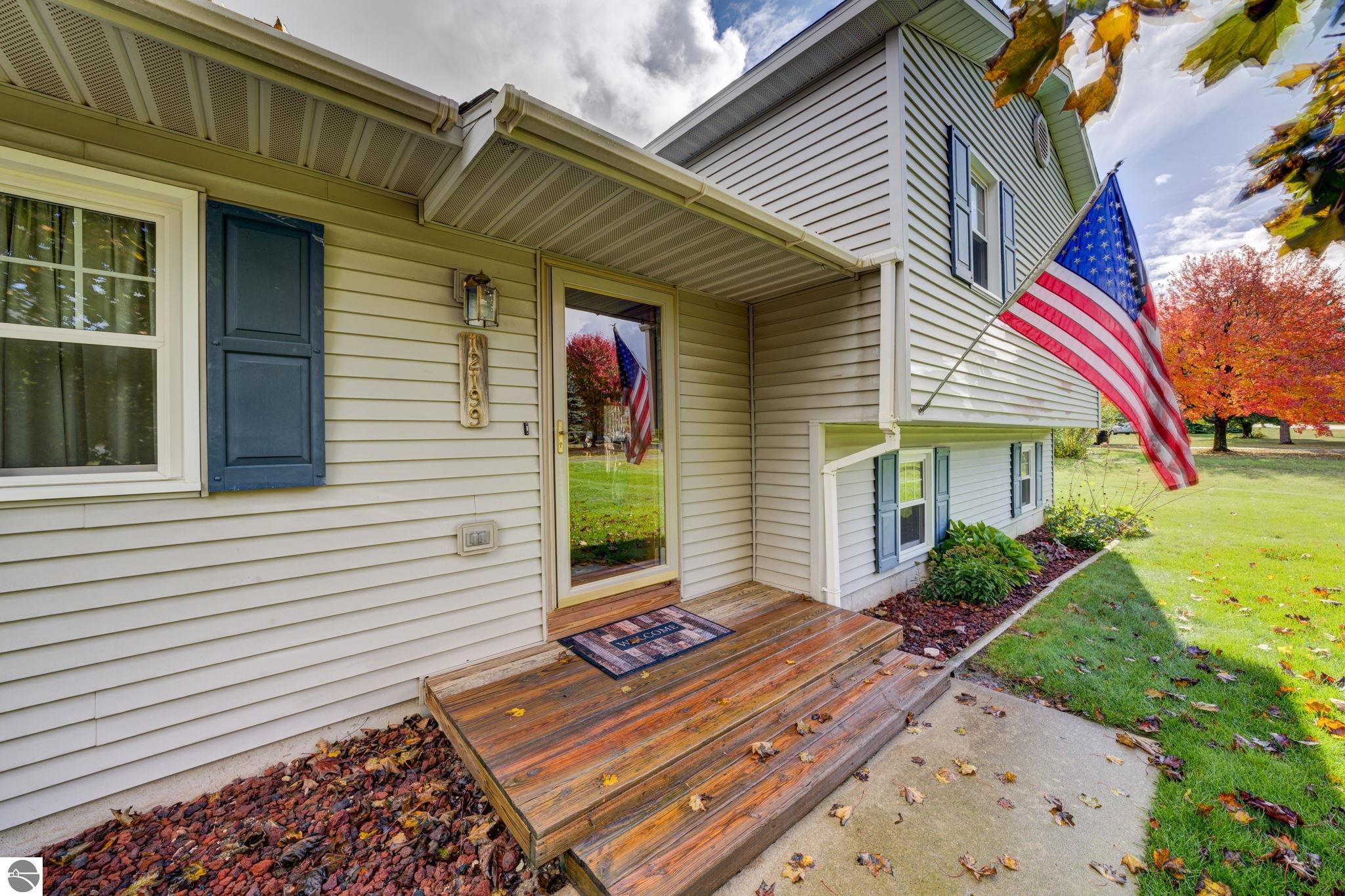 12199 S Lincoln Hollow, Cedar, MI 49621 — Photo 5