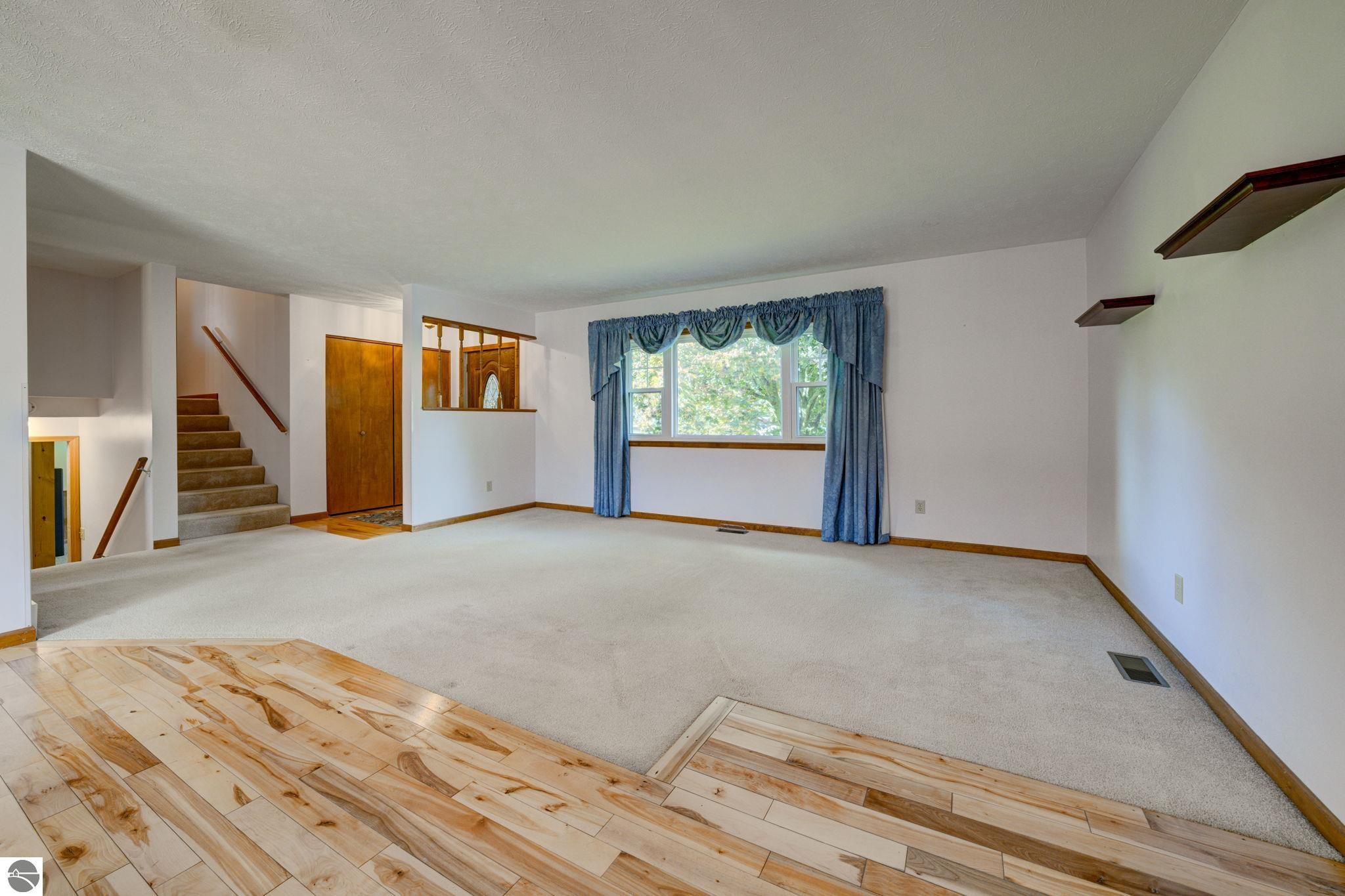 12199 S Lincoln Hollow, Cedar, MI 49621 — Photo 8