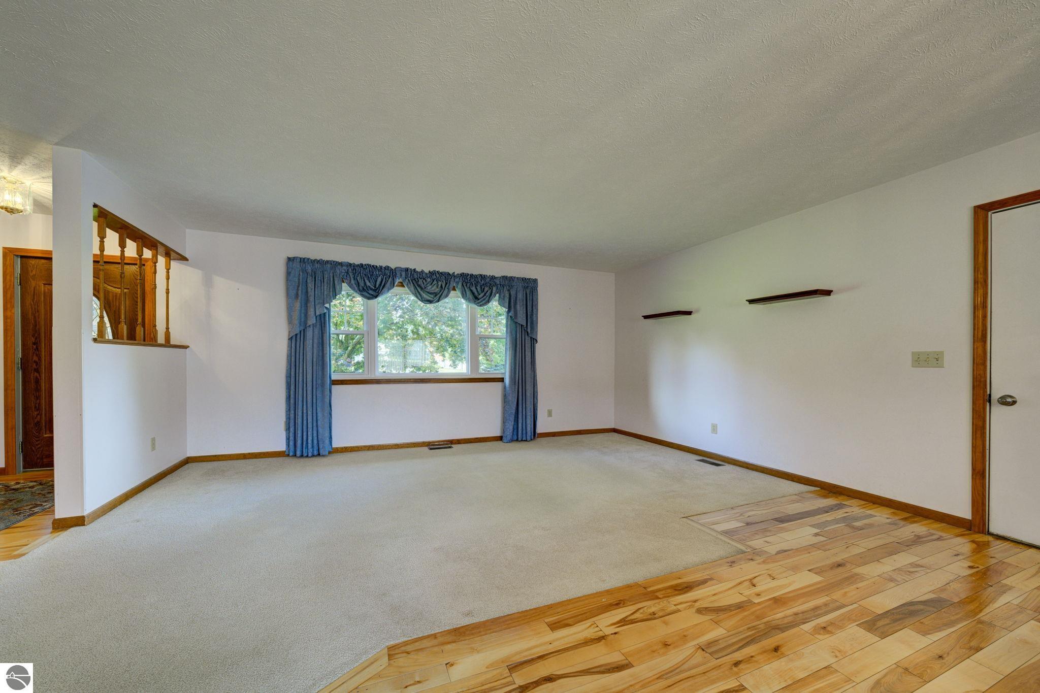 12199 S Lincoln Hollow, Cedar, MI 49621 — Photo 9