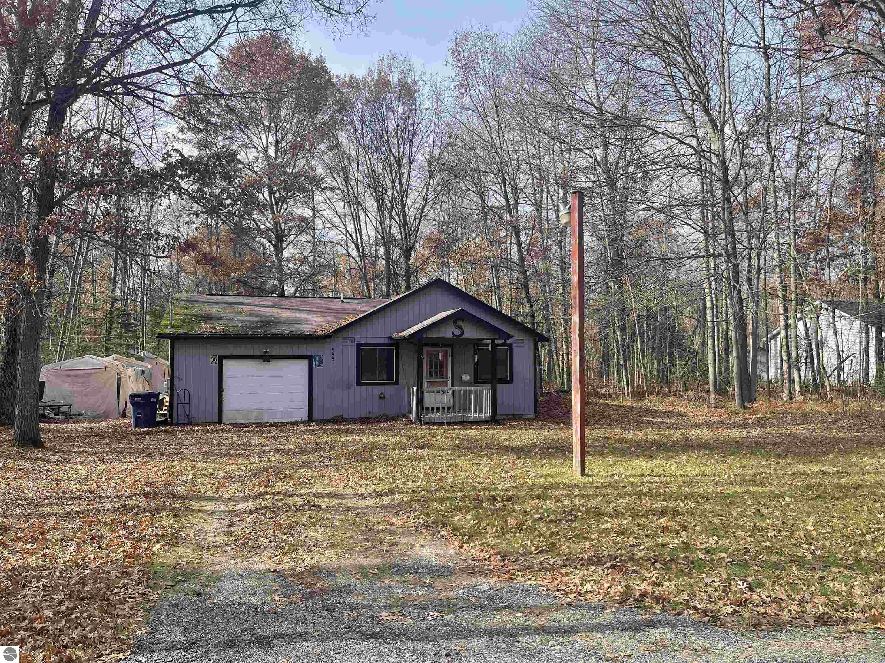 6667 Shadowbrook Drive, Lake, MI 48632 — front exterior