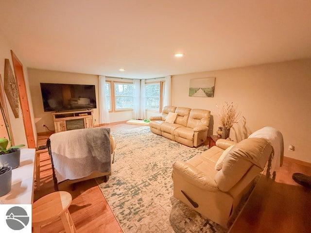 2703 E Moorestown Road, Lake City, MI 49651 — Photo 4