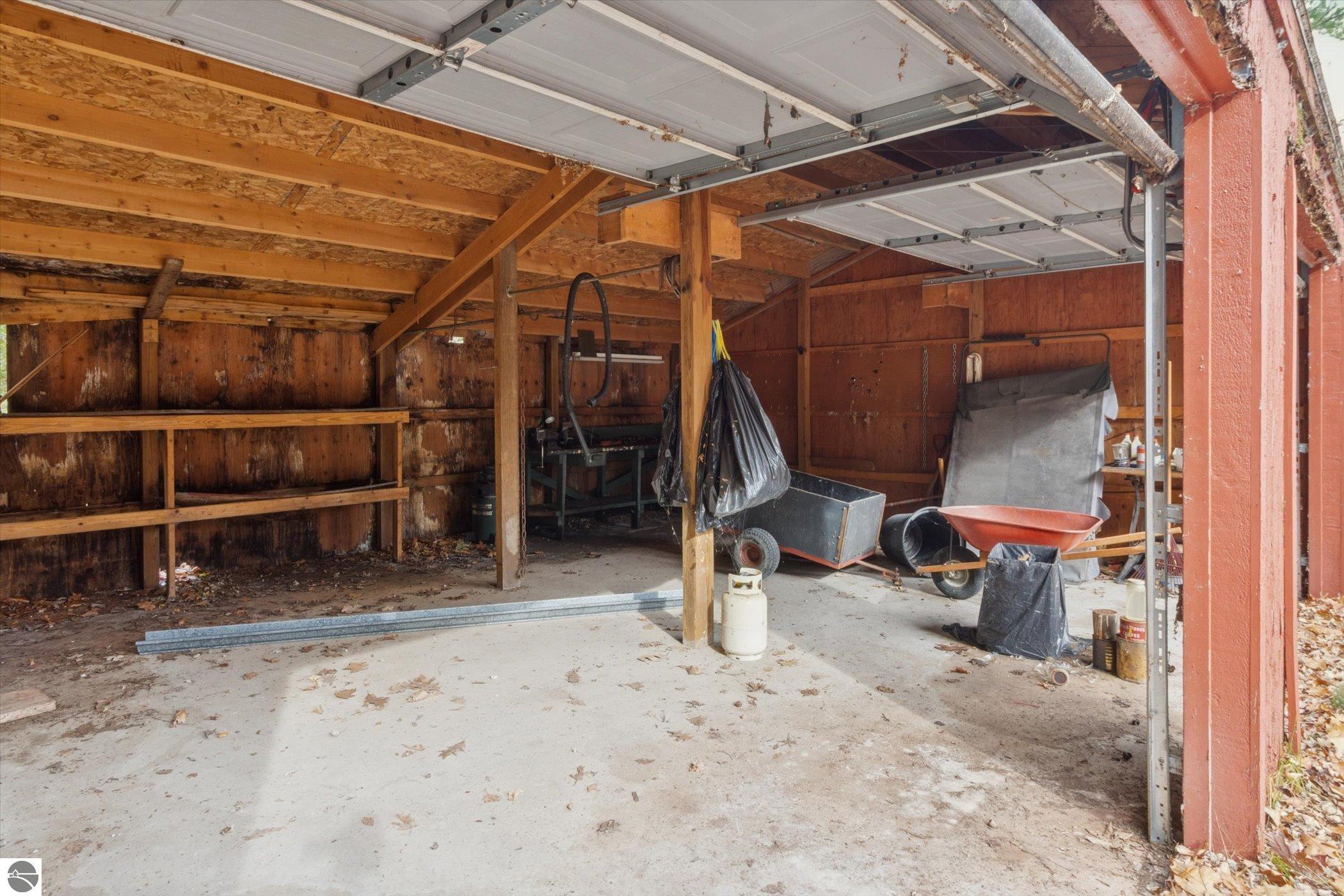 3289 N Ferris Road, Sumner, MI 48889 — Photo 37